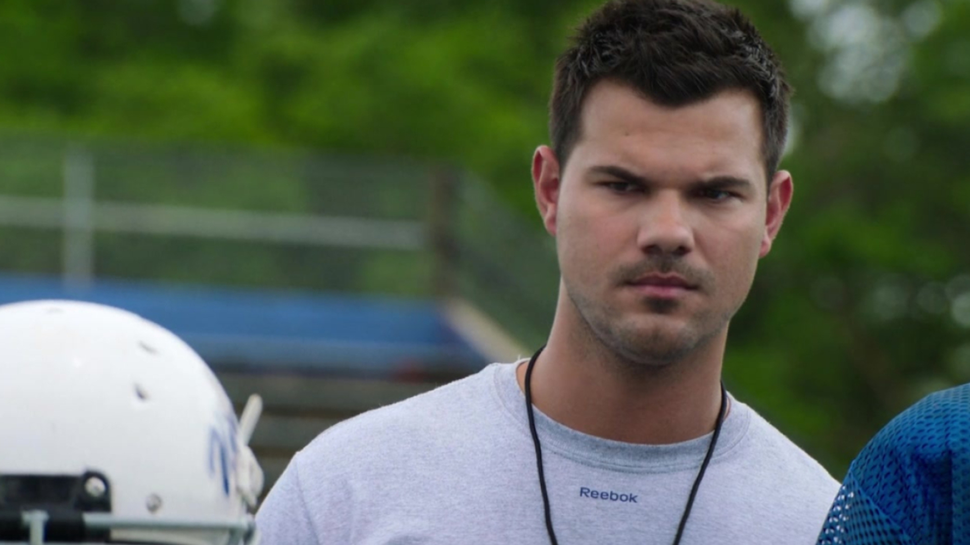 Home Team, Taylor Lautner t-shirt, Football-themed movie, 2022 release, 1920x1080 Full HD Desktop