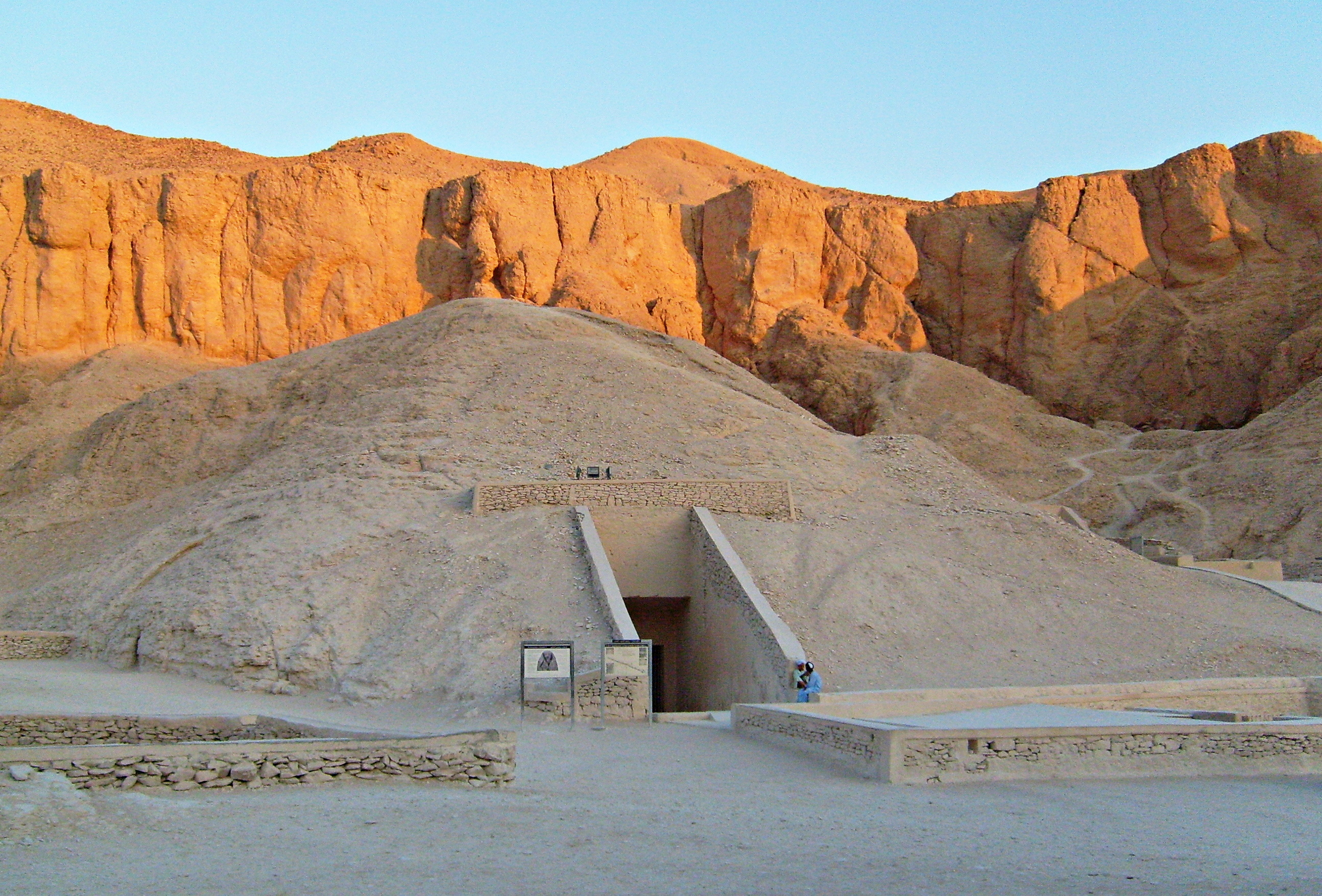 Valley of the Kings, World history encyclopedia, Egypt, 2590x1760 HD Desktop