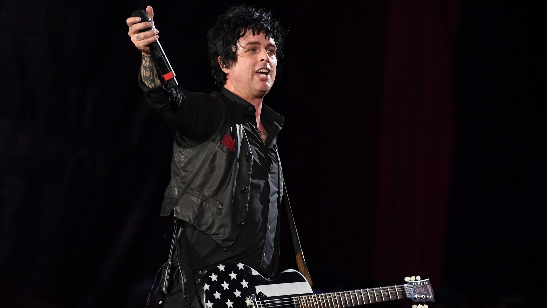 Billie Joe Armstrong, Inspiring musician, ZOO Billie Joe Armstrong, Ageless guitar player, 1920x1080 Full HD Desktop