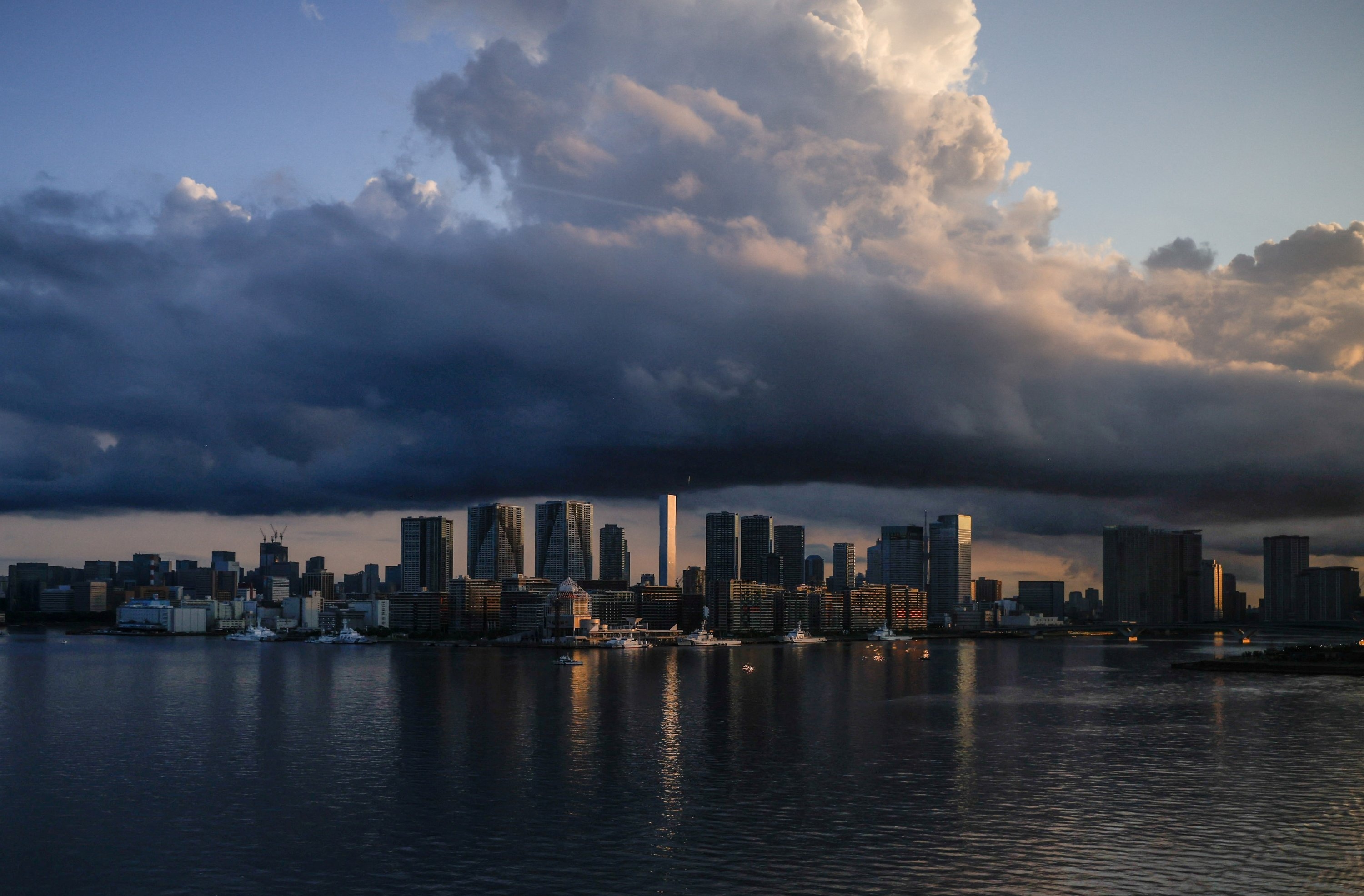 Japan Skyline, Travels, Rising costs, Japanese firms, 3000x1980 HD Desktop