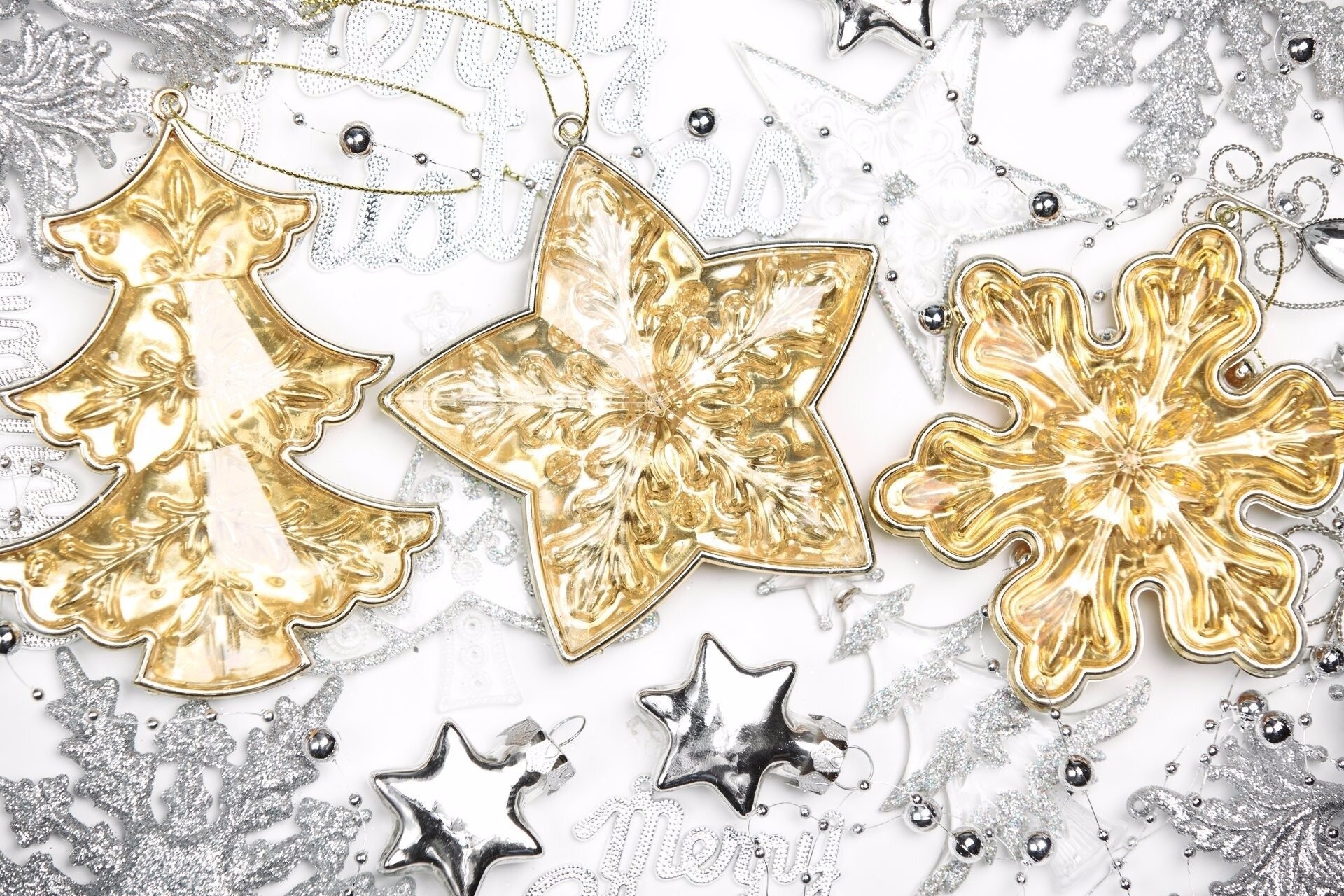 Silver and gold, Christmas ornaments, Shimmering elegance, Festive sparkle, 1920x1280 HD Desktop