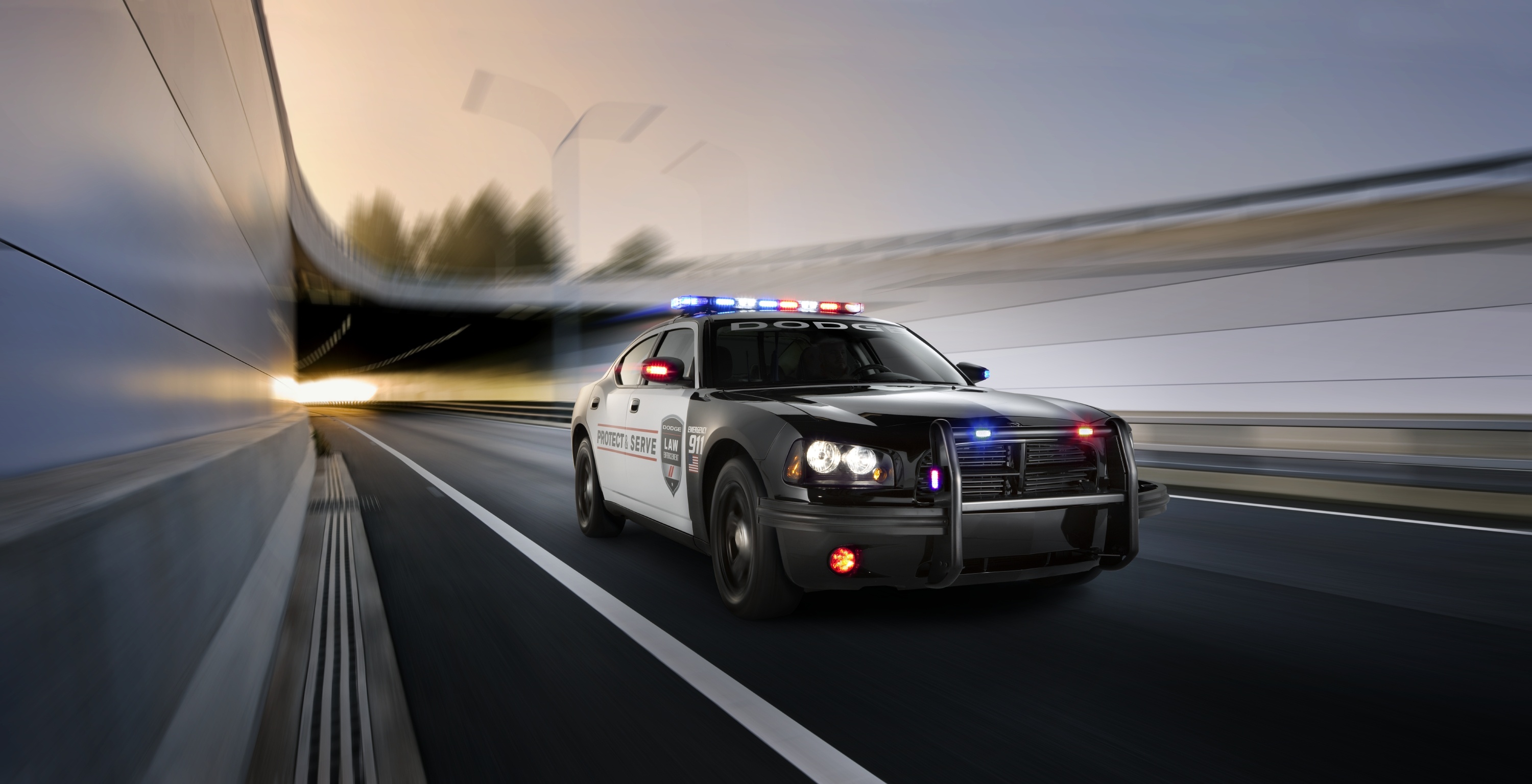 Dodge Charger police cruiser, Flashing emergency lightbar, Push bumper bull bar, HD Desktop wallpaper