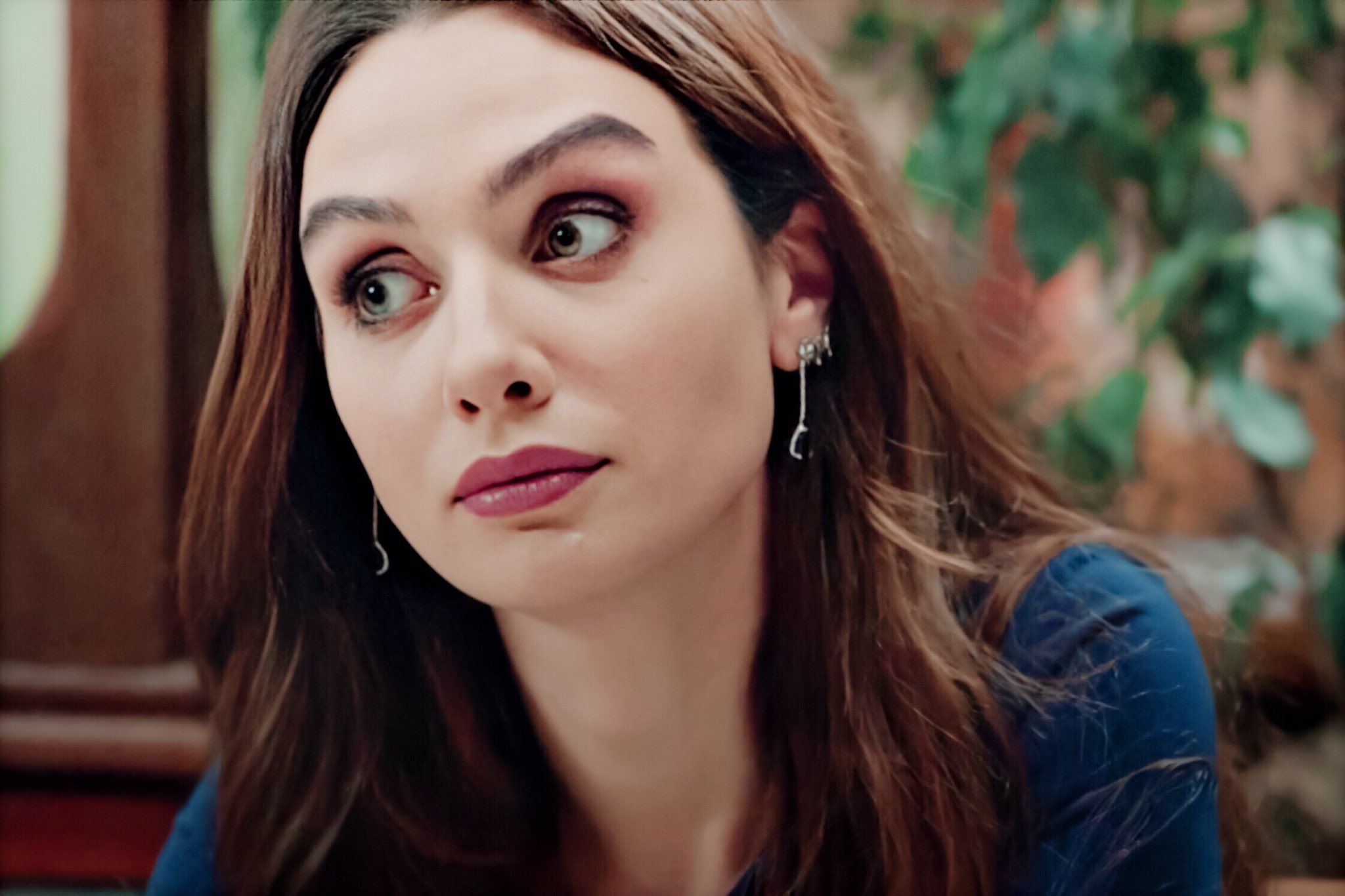 Birce Akalay, Sophie Neveu, 2050x1370 HD Desktop