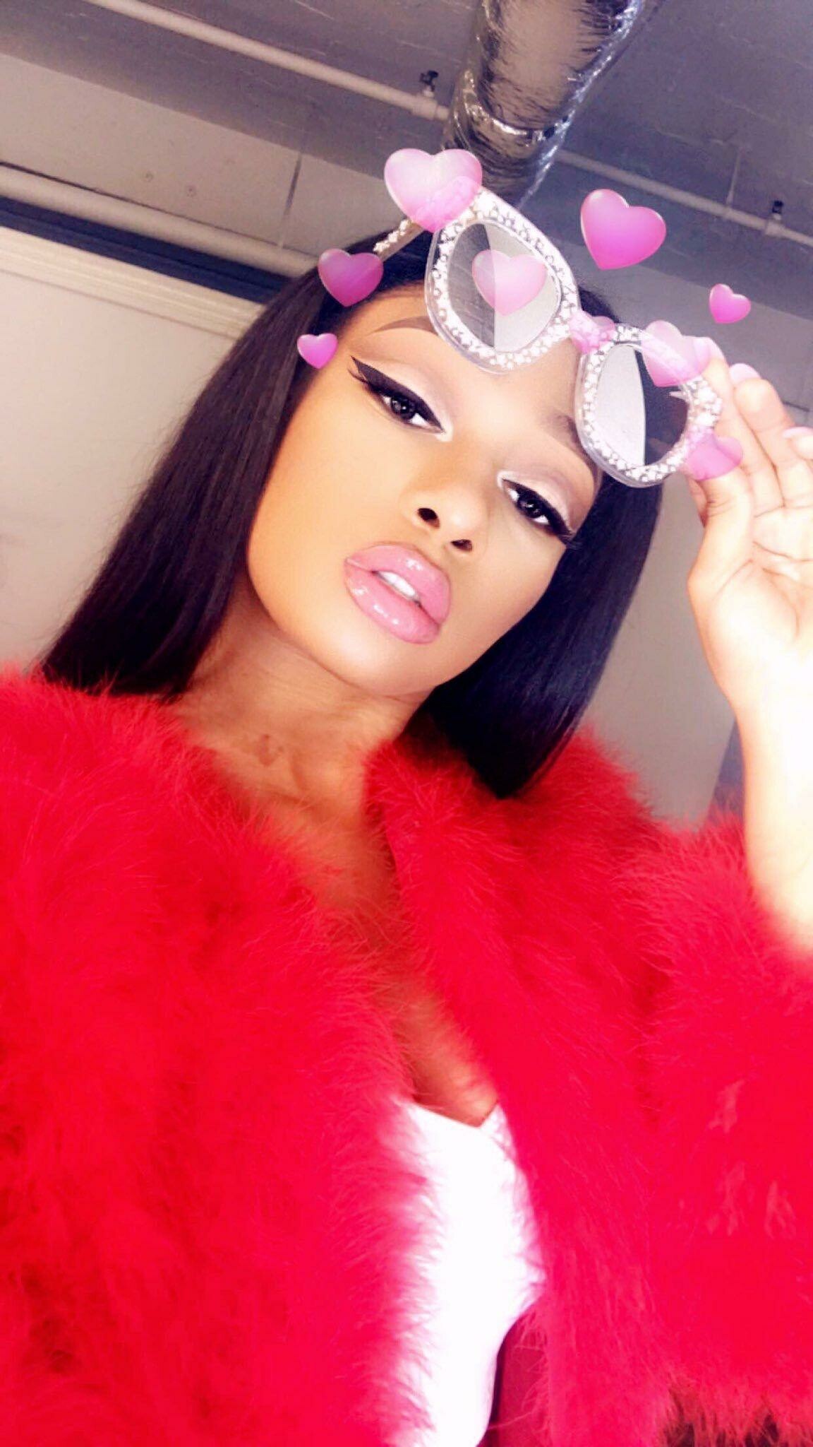 Megan Thee Stallion, Fierce rapstar, Chart-topping hits, Empowering lyrics, 1160x2050 HD Phone