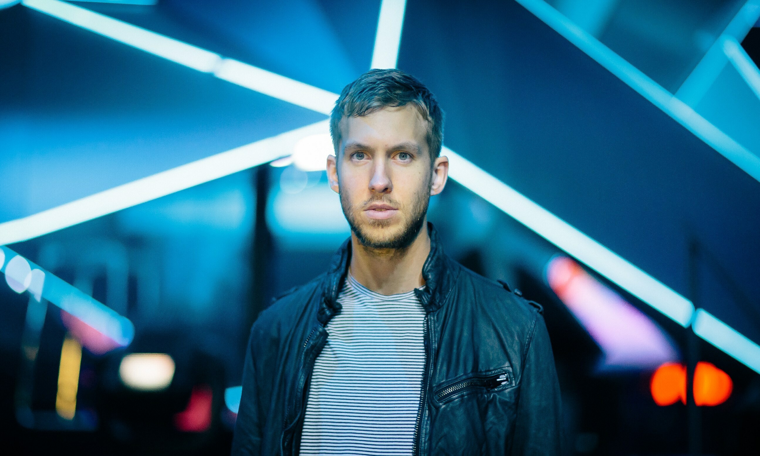 Calvin Harris, 2560x1600 resolution, HD wallpapers, Captivating visuals, 2590x1560 HD Desktop