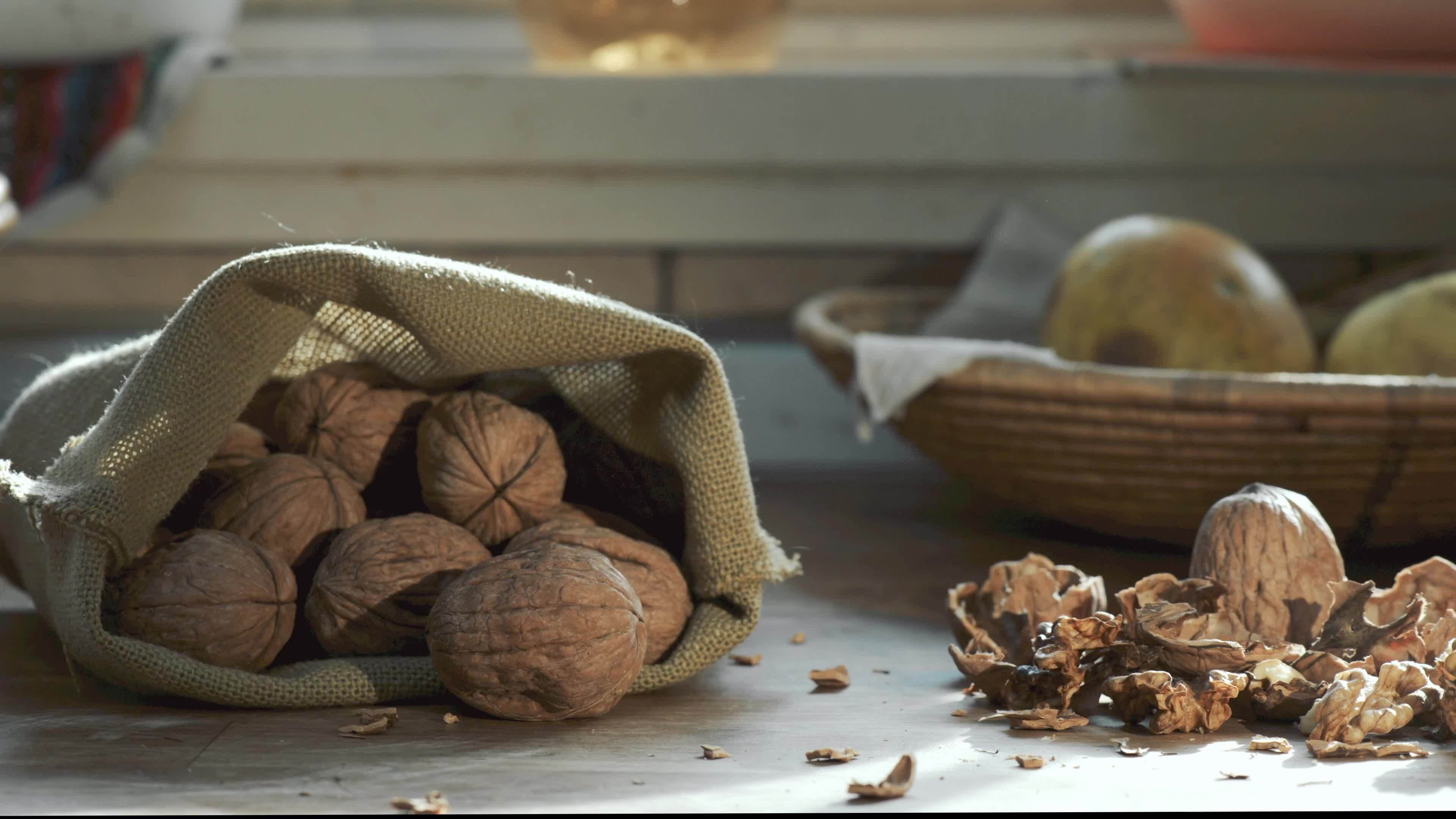 Walnuts, Freshly peeled, Nutty goodness, Stock video showcase, 3840x2160 4K Desktop