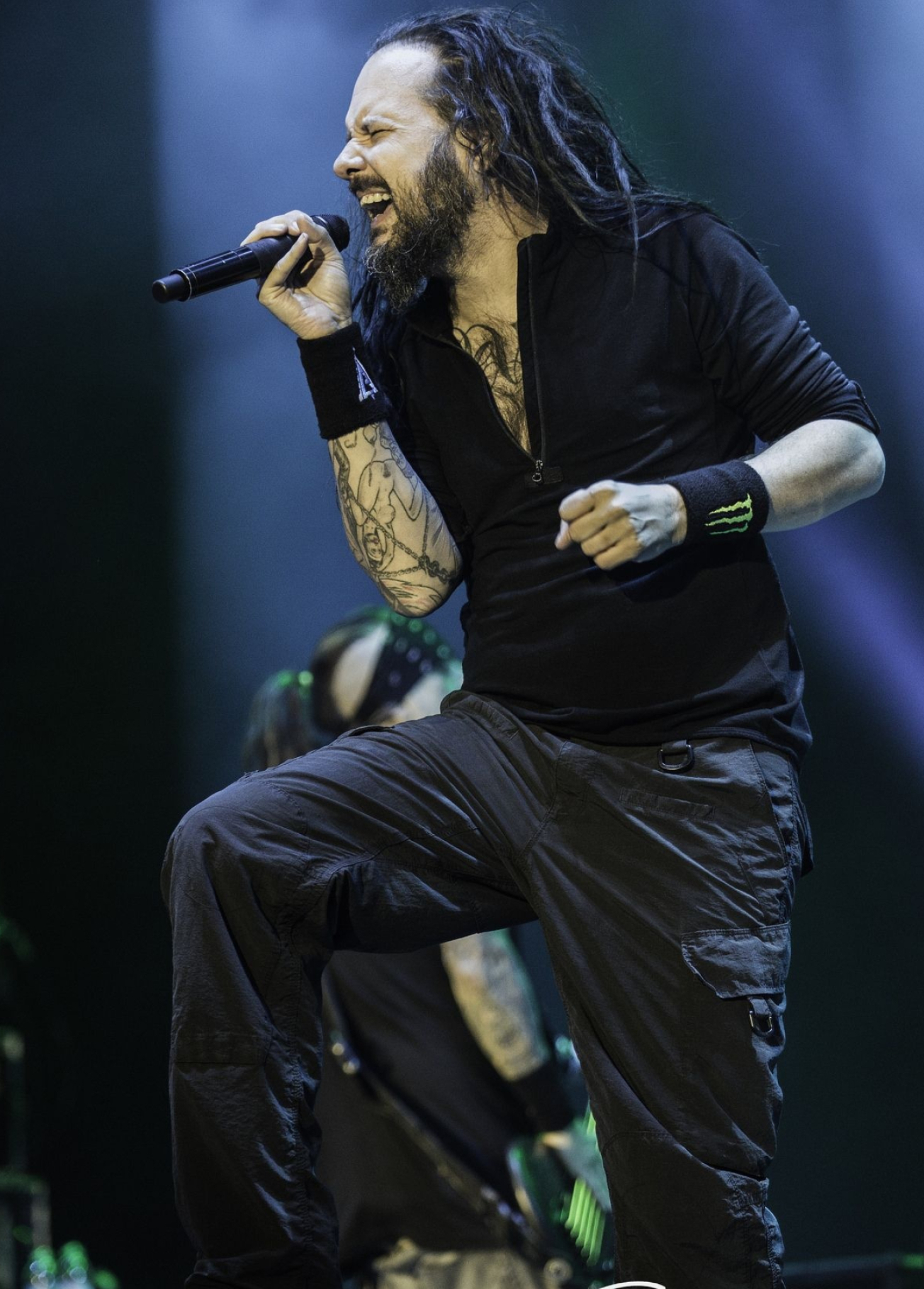 Jonathan Davis, Korn live performance, Hellfest festival, Fashion collaboration, 1470x2050 HD Phone