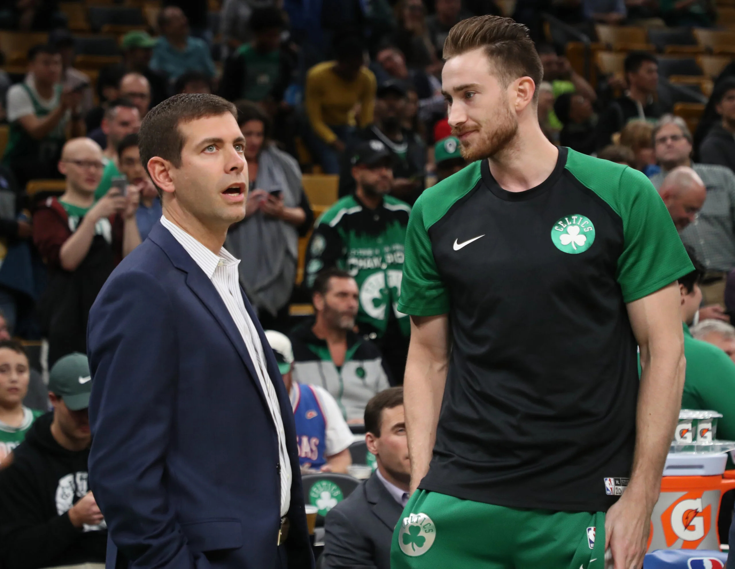 Gordon Hayward, Celtics notebook, Indiana, Brad Stevens, 2560x1990 HD Desktop