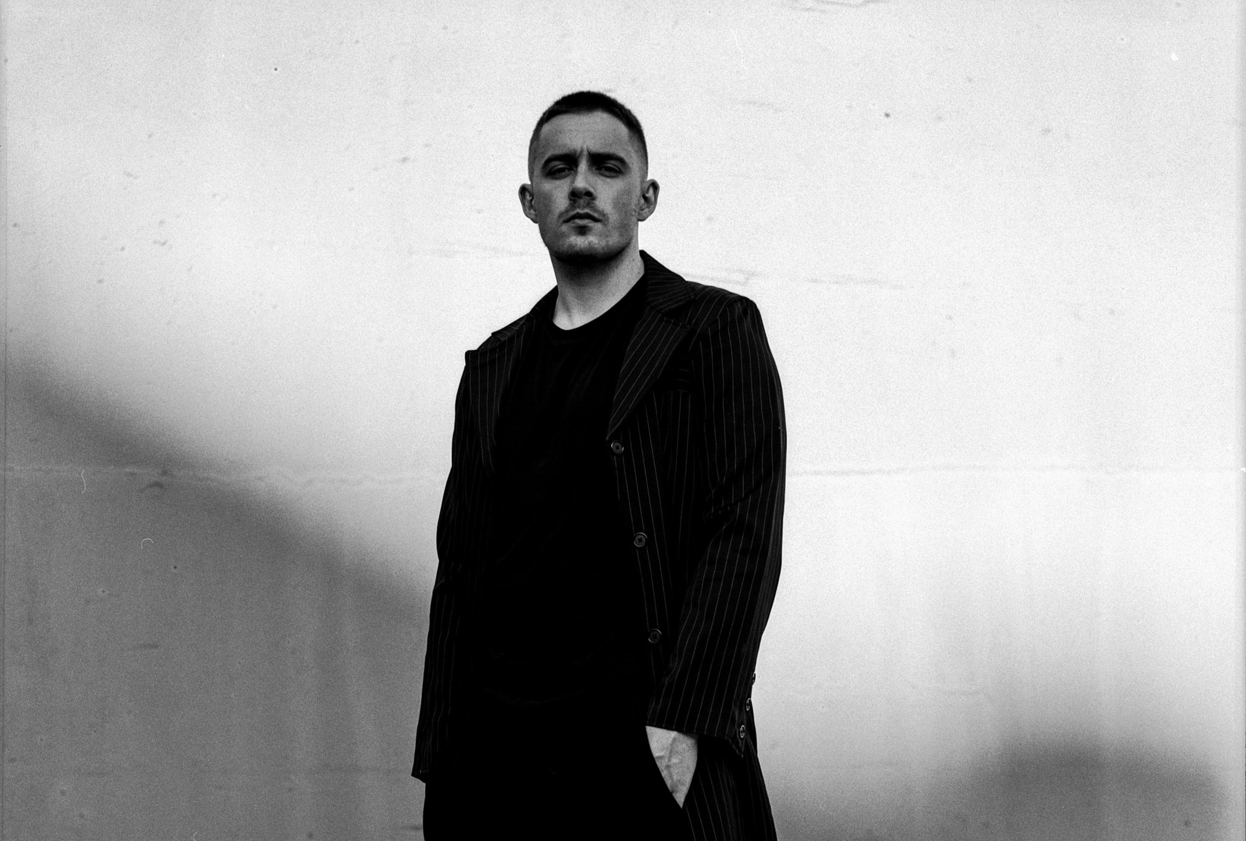 Dermot Kennedy, Musician, Irish Composer, Guide Ireland, 2560x1730 HD Desktop