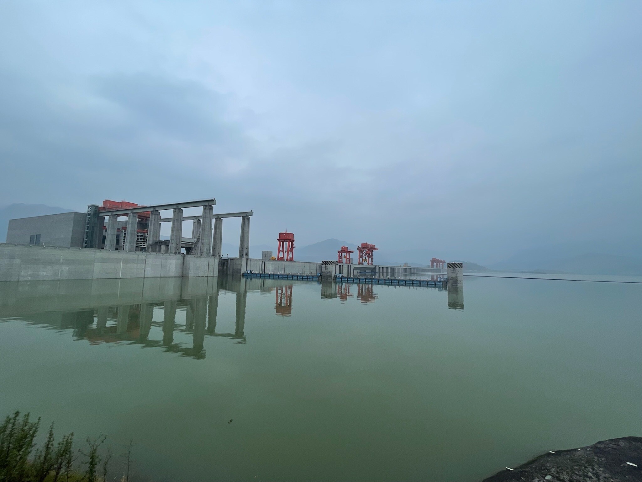 Three Gorges Dam, Tourist attraction reviews, Ticket discounts, Transportation guide, 2050x1540 HD Desktop