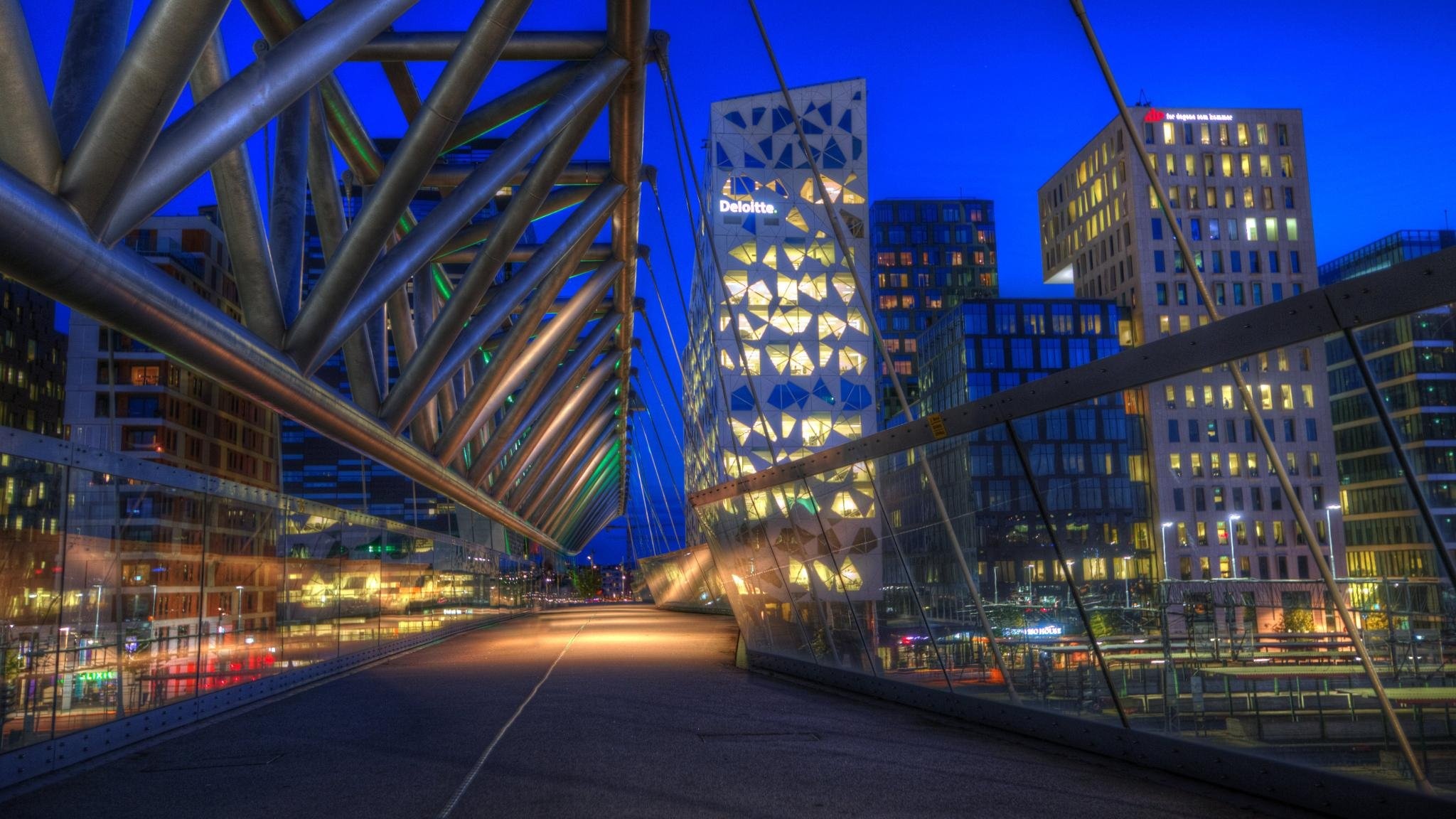 Oslo travels, Oslo wallpaper, Sarah Mercado, Travels, 2050x1160 HD Desktop