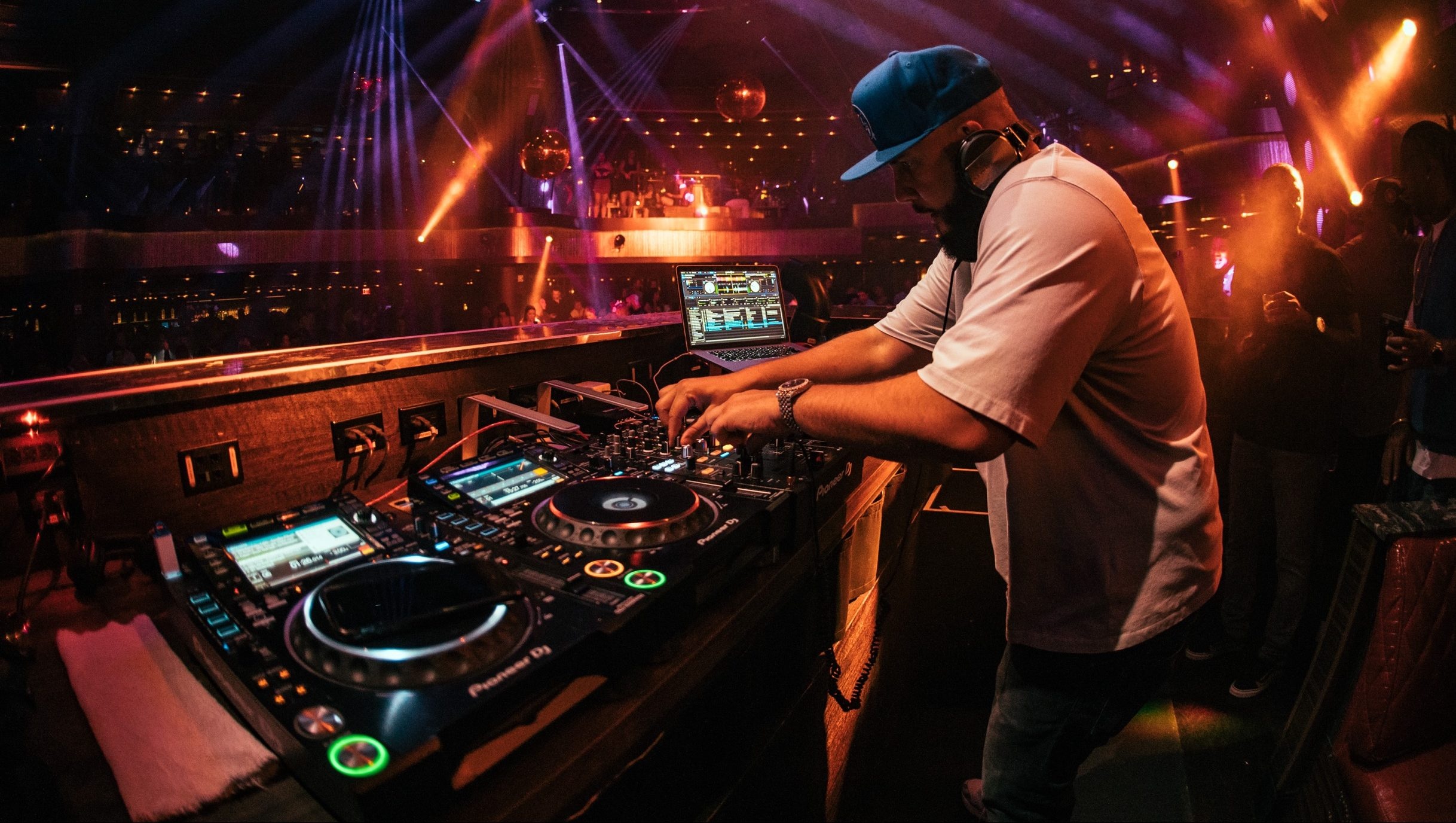 DJ Drama, GenerationNOW, Music influence, Entertainment industry, 2440x1380 HD Desktop