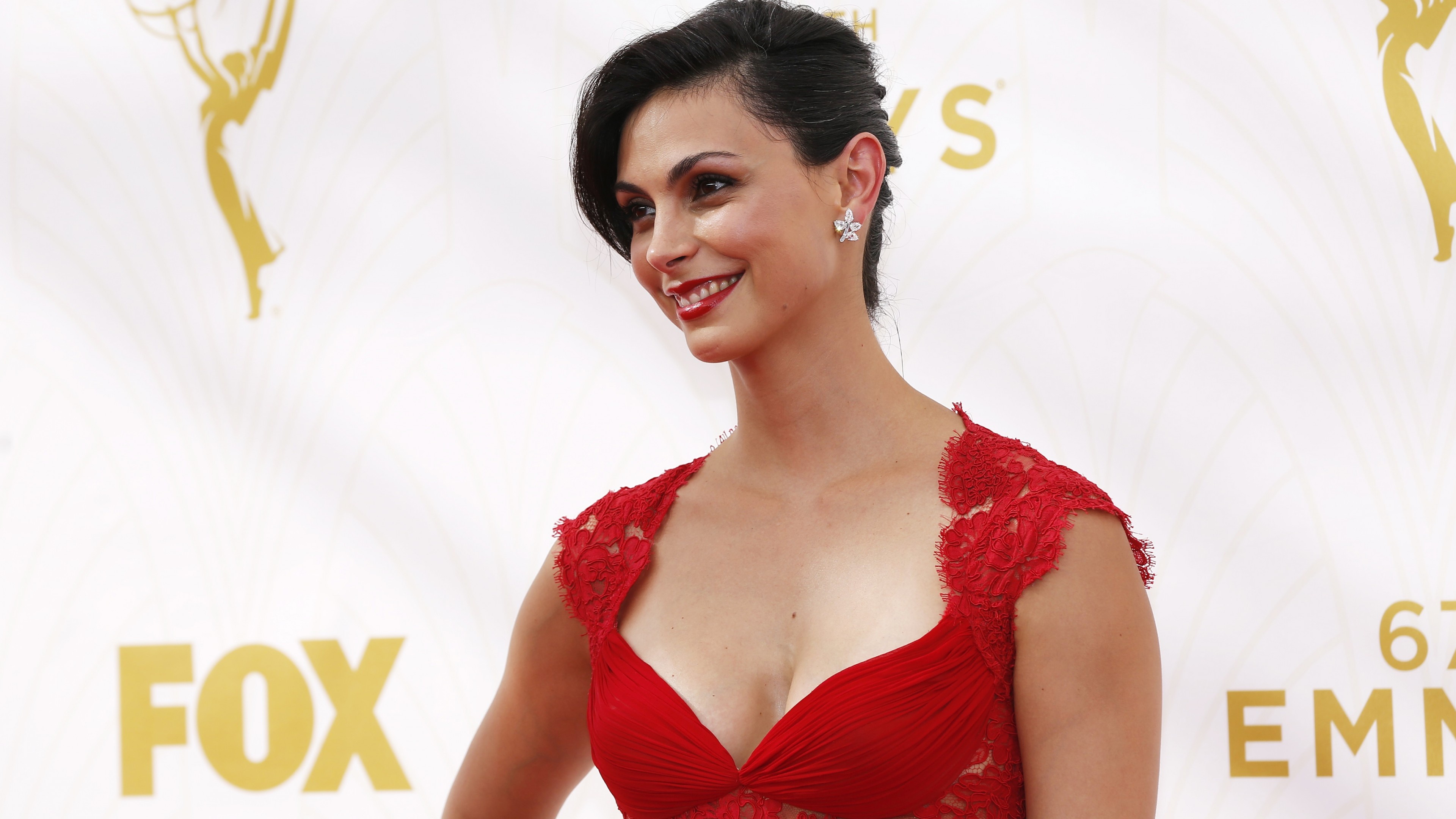 67th Primetime Emmy Awards, Morena Baccarin Wallpaper, 3840x2160 4K Desktop