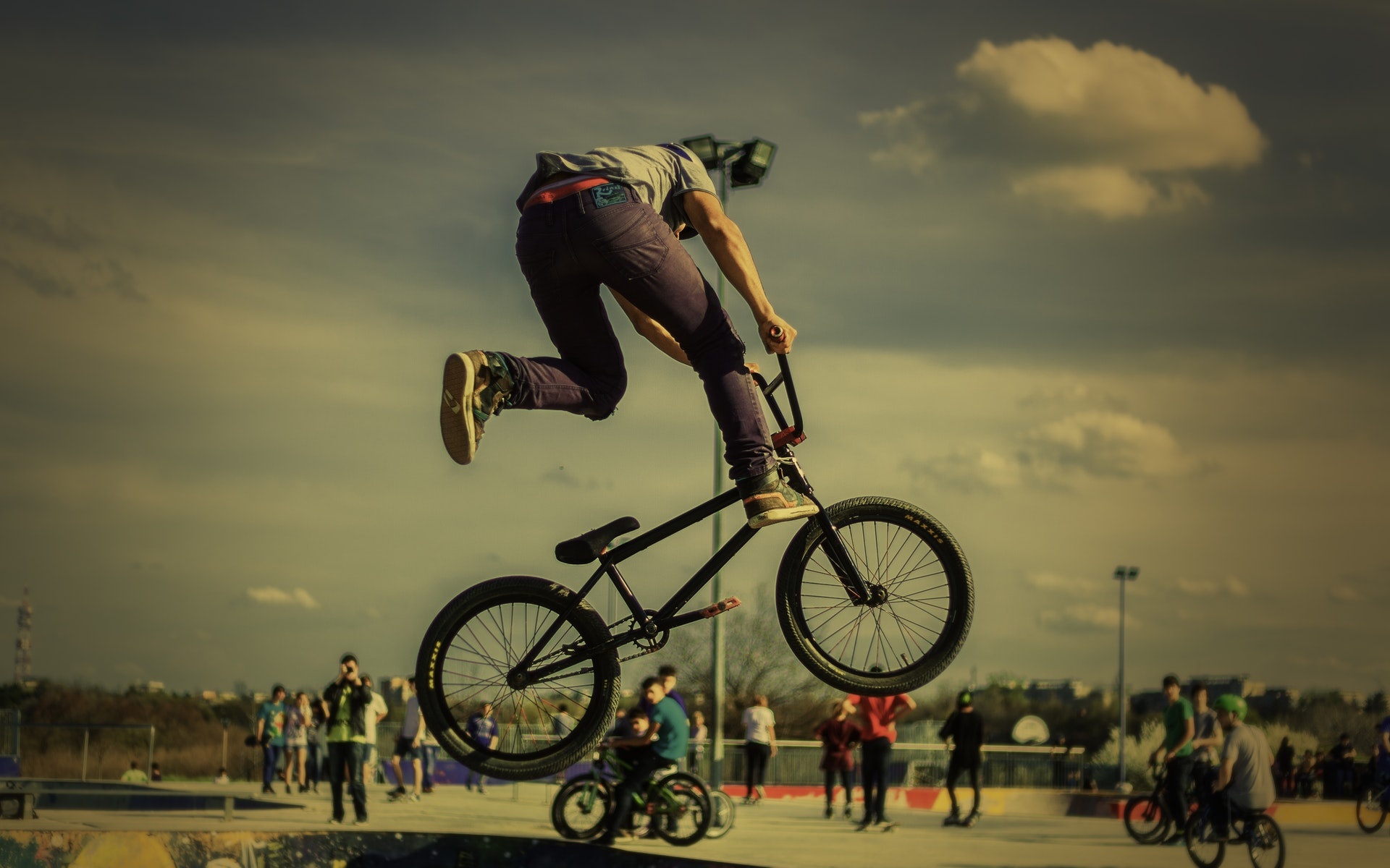 Cycle stunt, Cheaper price, Clothing accessories, Thrilling tricks, 1920x1200 HD Desktop