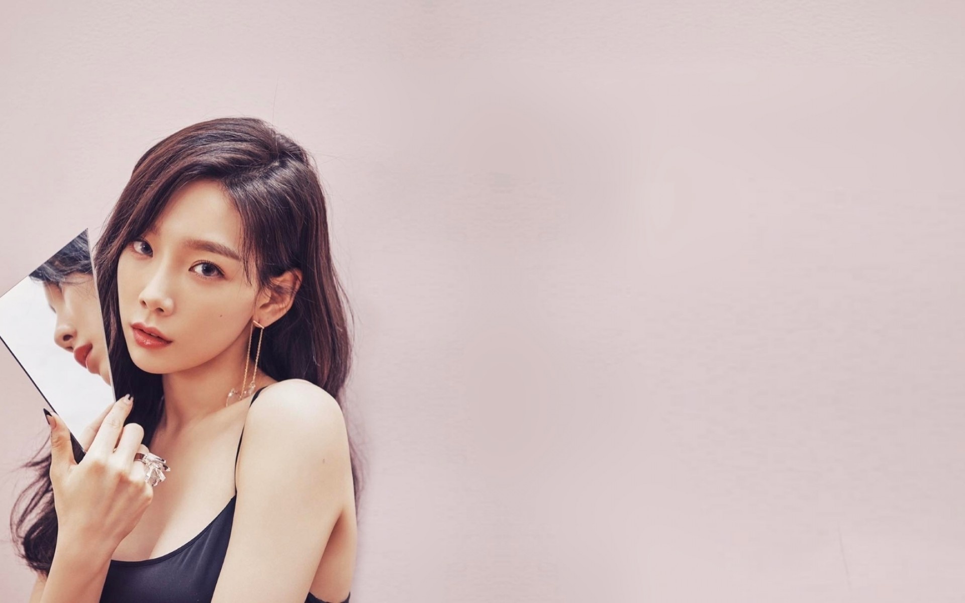 Kim Taeyeon, Music artist, Kim Taeyeon wallpapers, Taeyeon's beauty, 1920x1200 HD Desktop