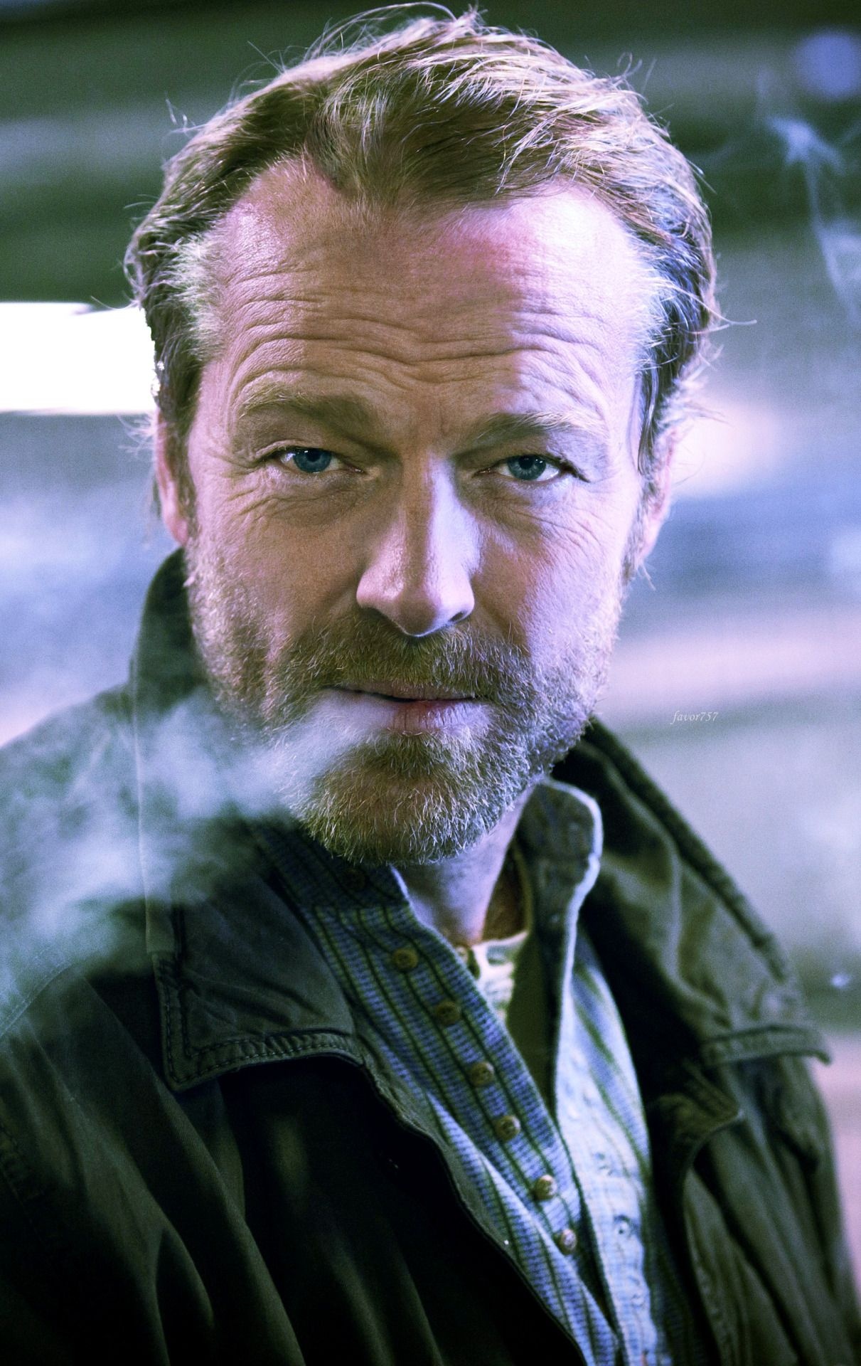 Iain Glen, A Man of Many Talents, Iain Glen Actors, 1220x1920 HD Phone