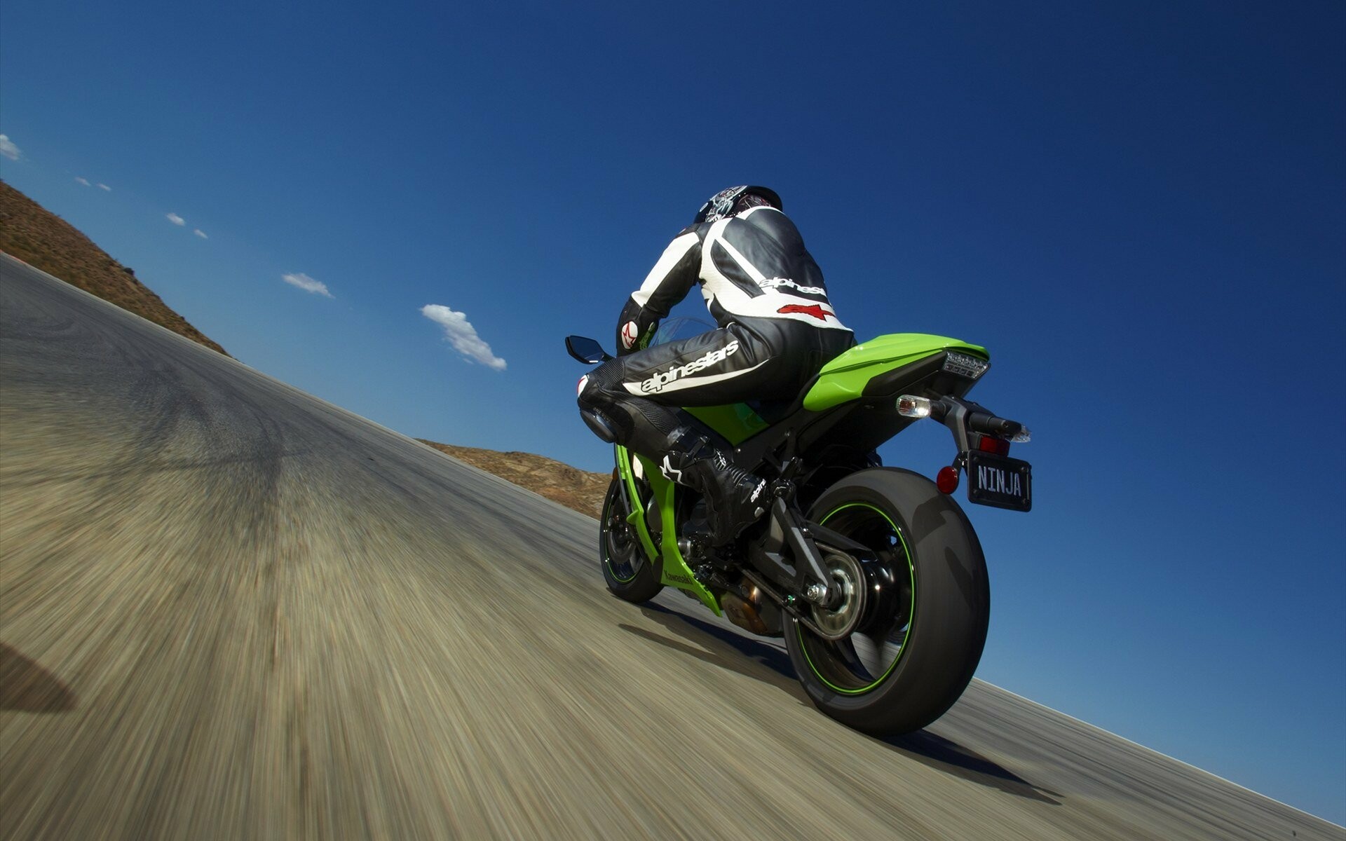 Kawasaki Ninja ZX, Powerful machine, Wallpaper 6528, Performance bike, 1920x1200 HD Desktop