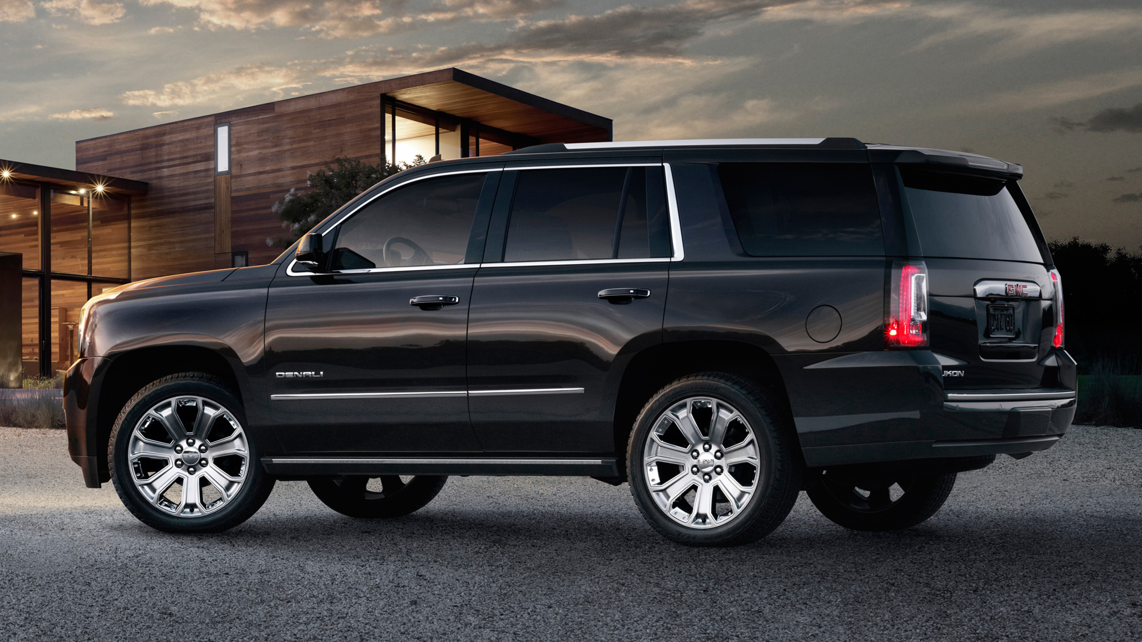 GMC Yukon Denali 2014, Cars desktop wallpapers, Stylish design, Powerful engine, 3840x2160 4K Desktop