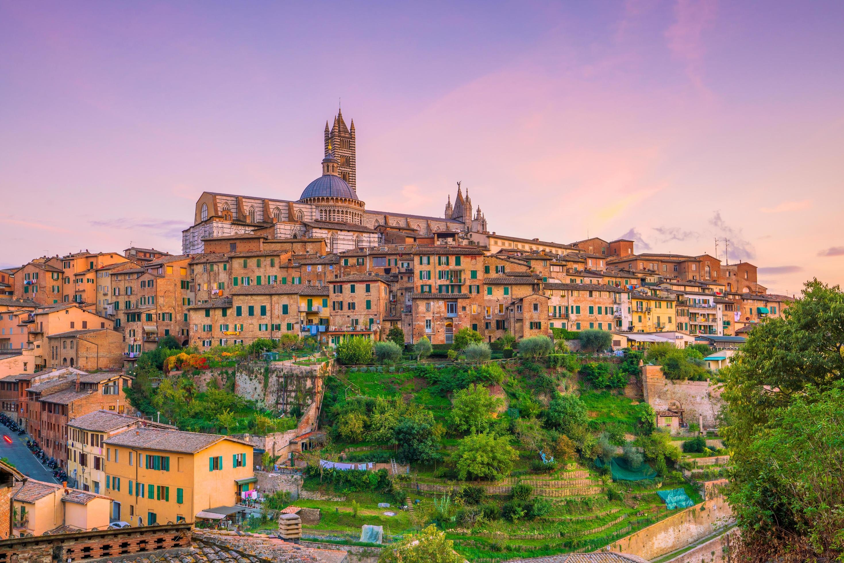 Siena skyline, Italian city, Urban landscape, Vector stock photo, 2940x1960 HD Desktop