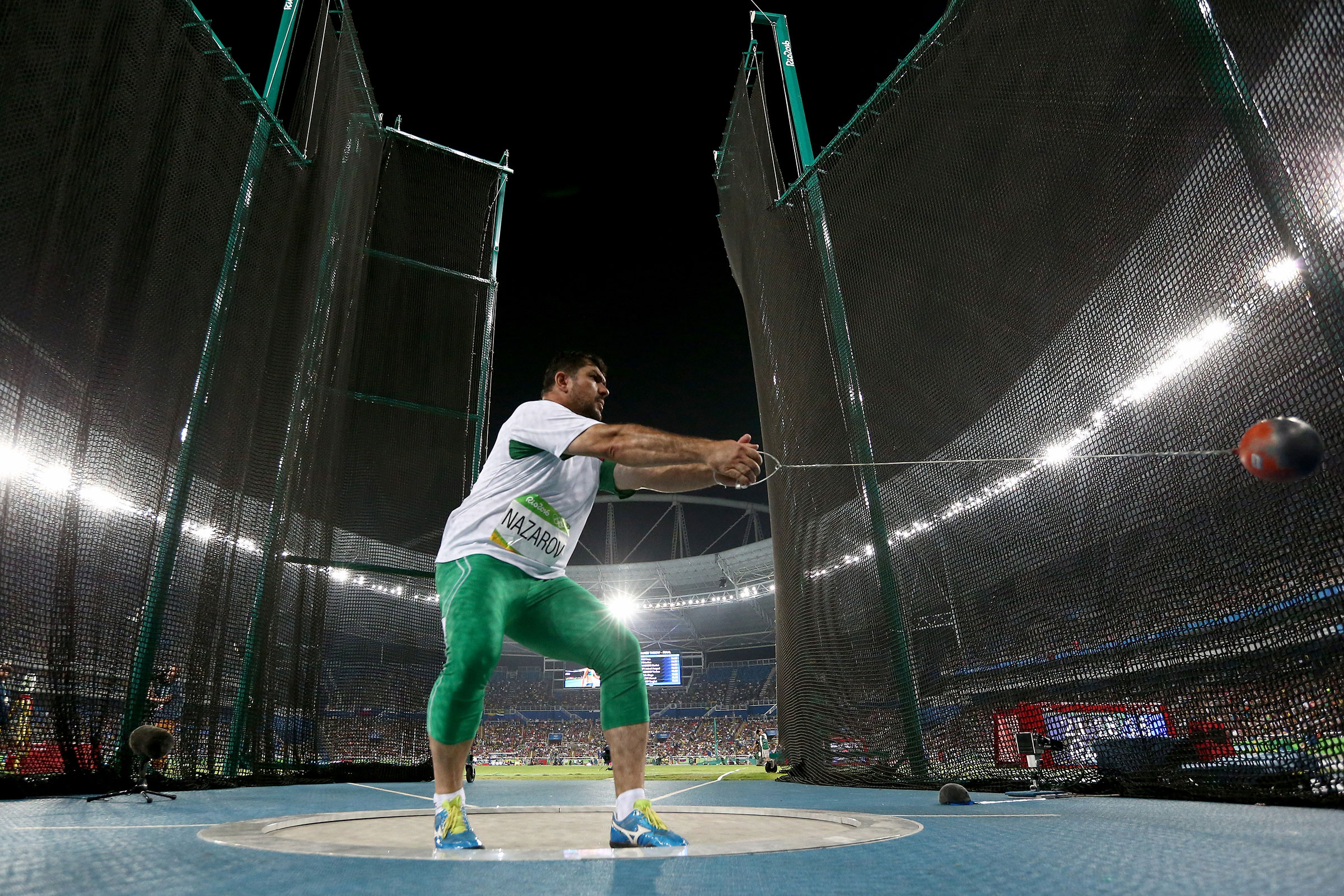 Dilshod Nazarov, Hammer Throw Wallpaper, 2400x1600 HD Desktop