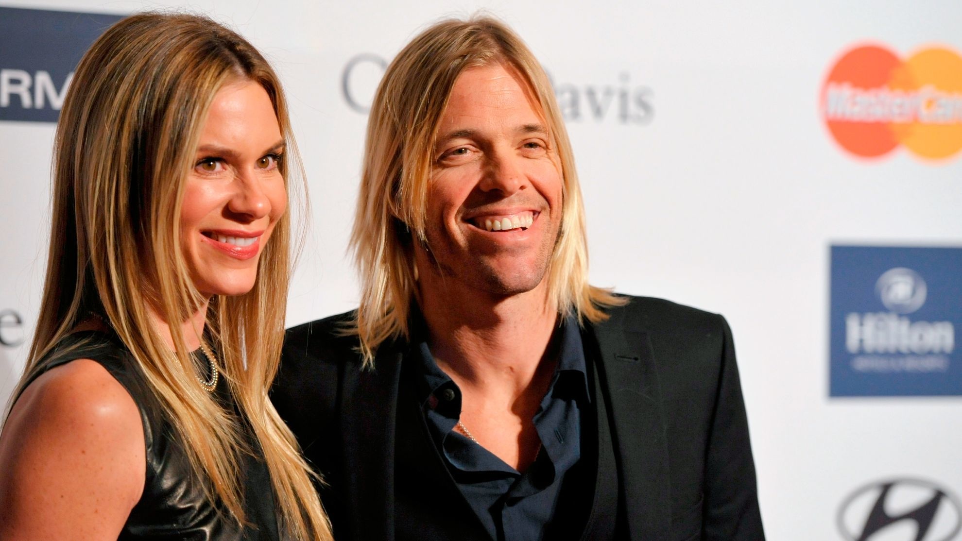 Taylor Hawkins, Net Worth, Dead Drummer, Foo Fighters, 1980x1120 HD Desktop