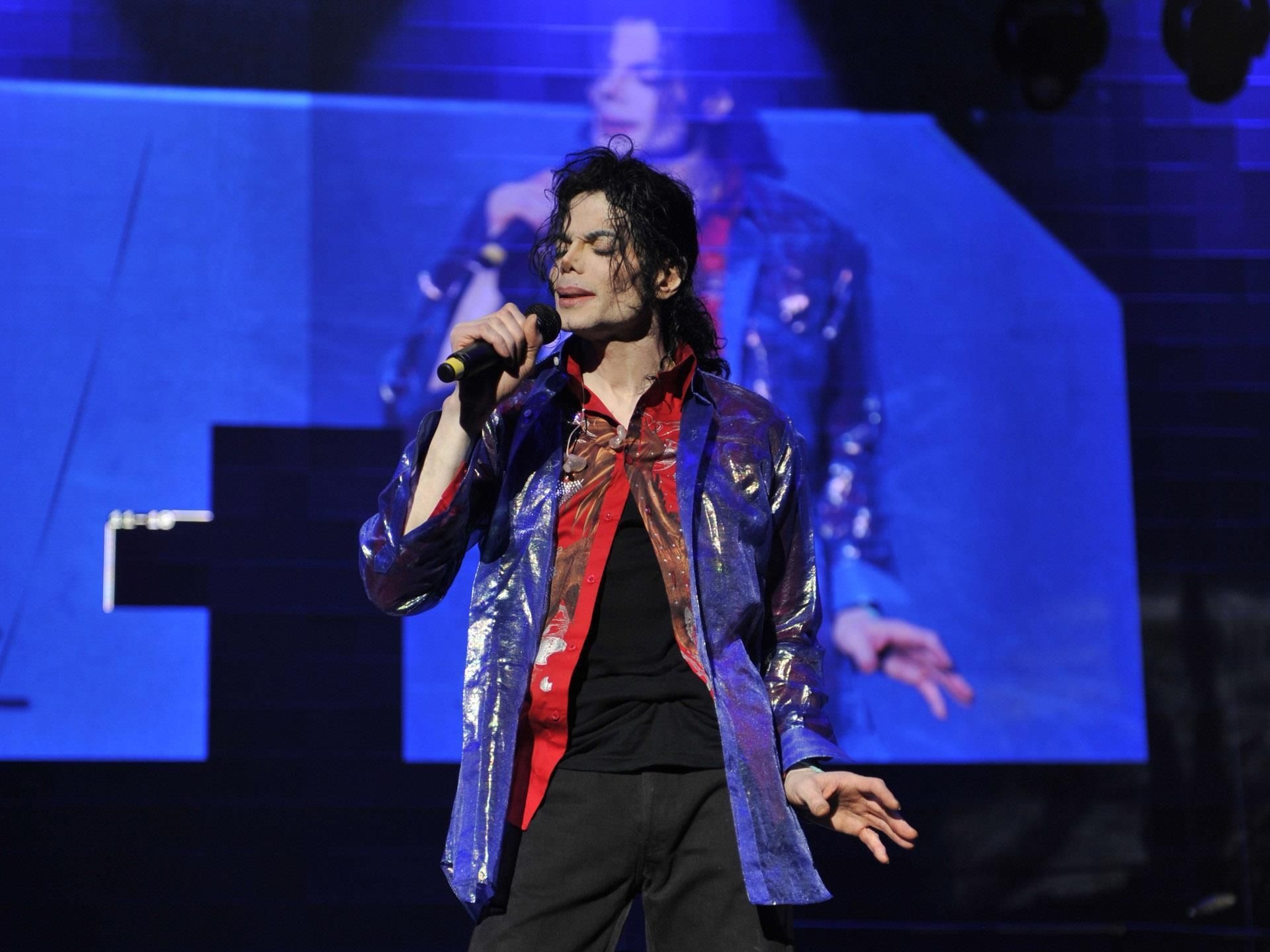 Michael Jackson tribute, Free wallpapers, Enigmatic smile, Musical journey, 1920x1440 HD Desktop