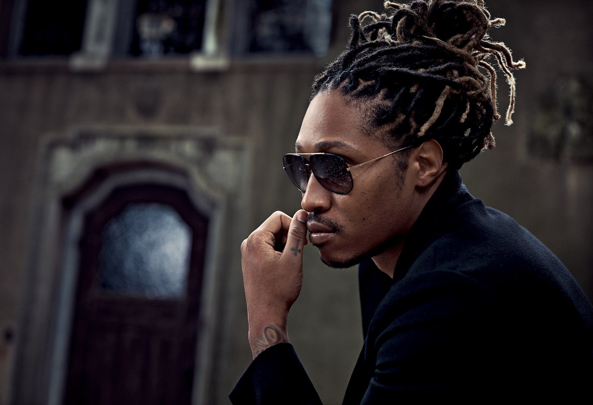 Future rapper, Dynamic performances, Vibrant energy, Captivating lyrics, 2000x1370 HD Desktop