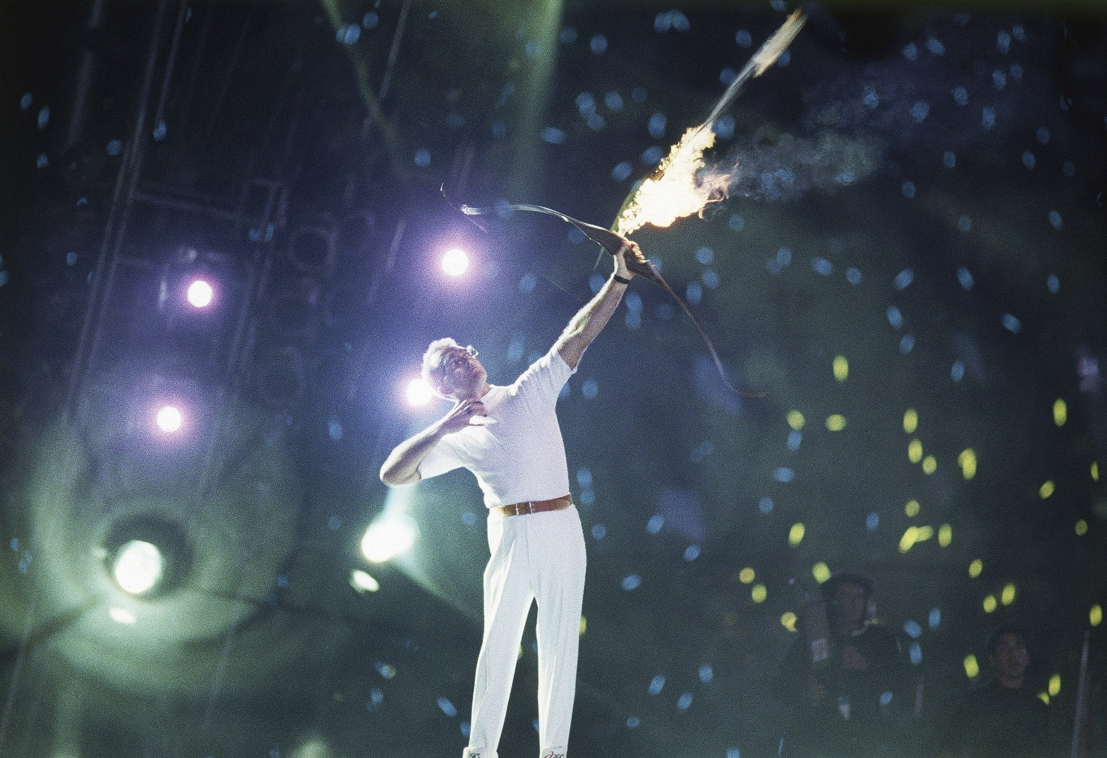 Antonio Rebollo, Olympic Flame Wallpaper, 2200x1510 HD Desktop