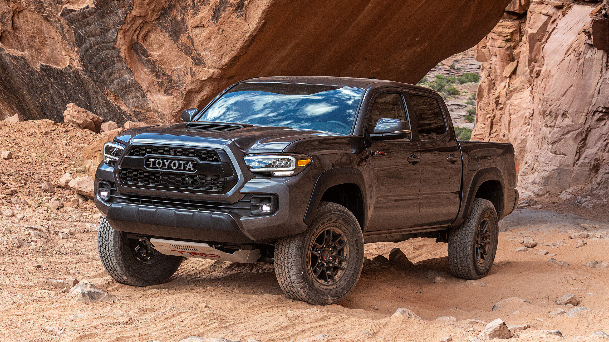 Toyota Tacoma, Auto power, Adventure-ready, Striking backdrop, 2560x1440 HD Desktop