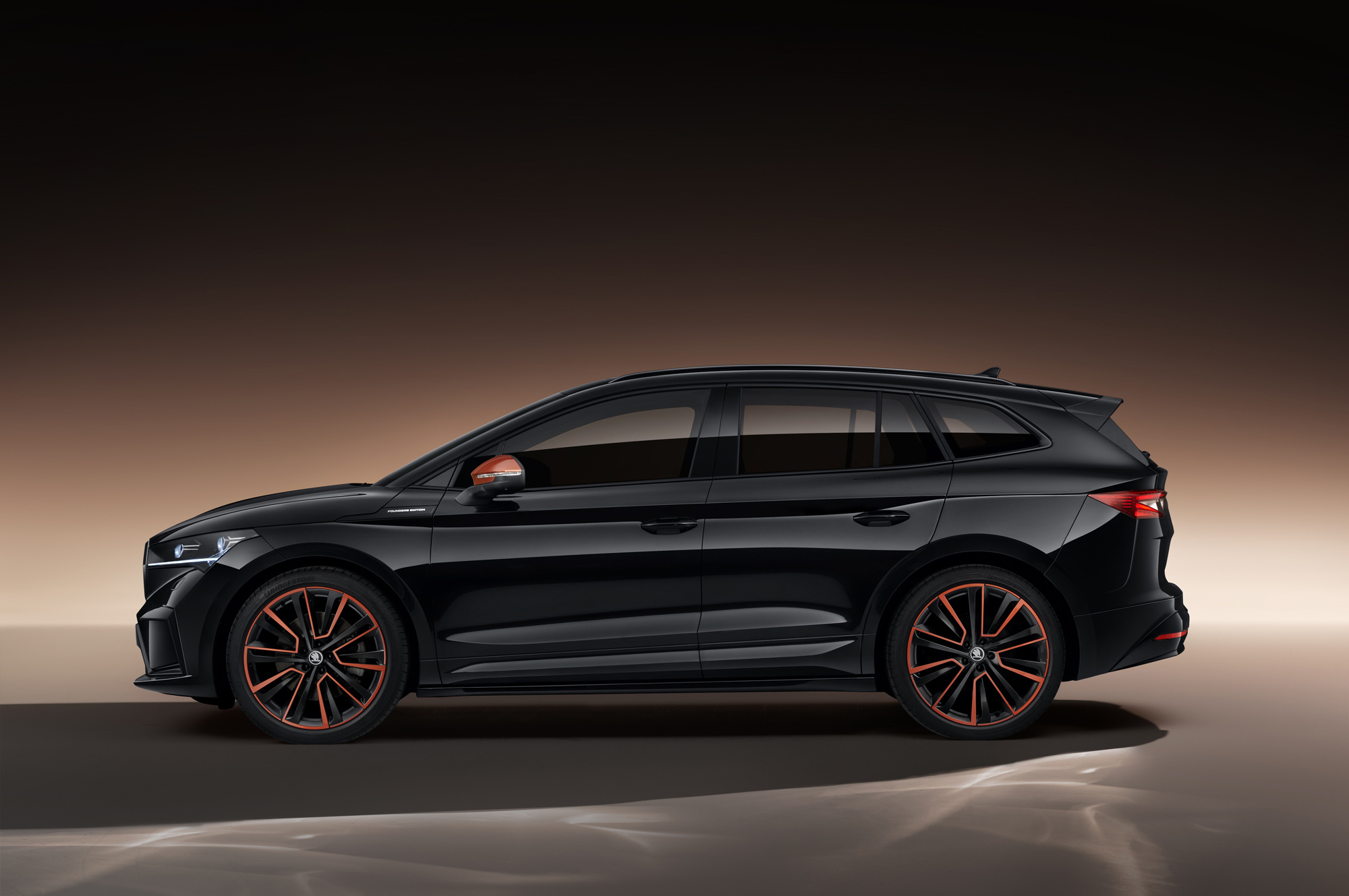 Skoda Enyaq, Tesla model Y rival, Range of up to 510 km, Geek tech, 2000x1330 HD Desktop