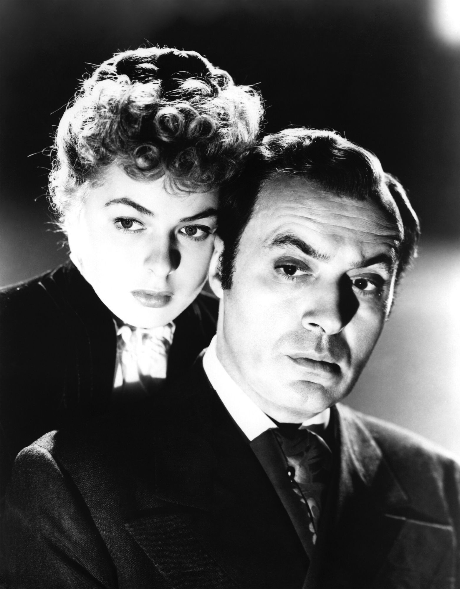 Charles Boyer, Ingrid Bergman Wallpaper, 1570x2000 HD Phone