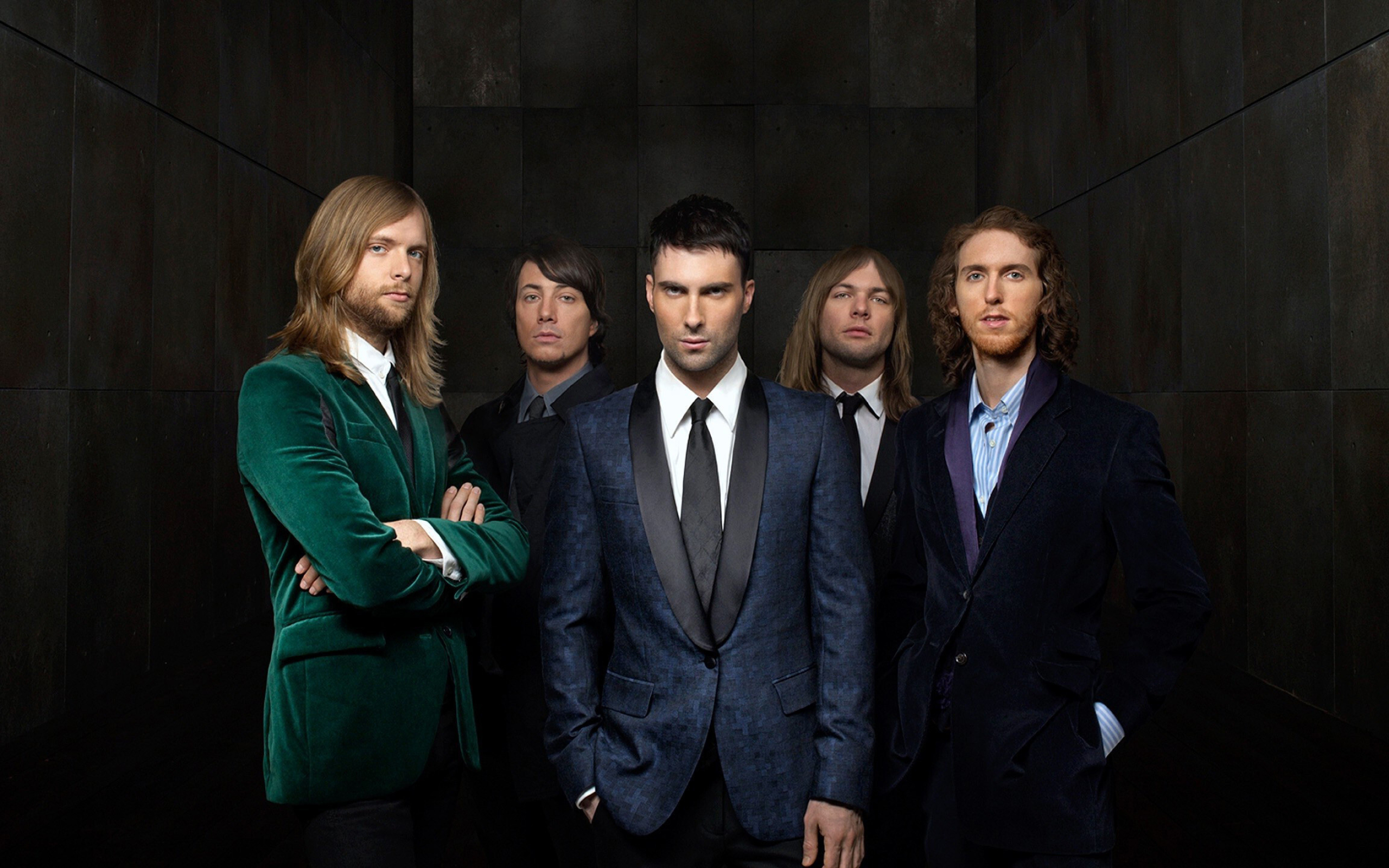 Maroon 5, Music-inspired wallpapers, Melodic harmonies, Iconic band members, 2560x1600 HD Desktop