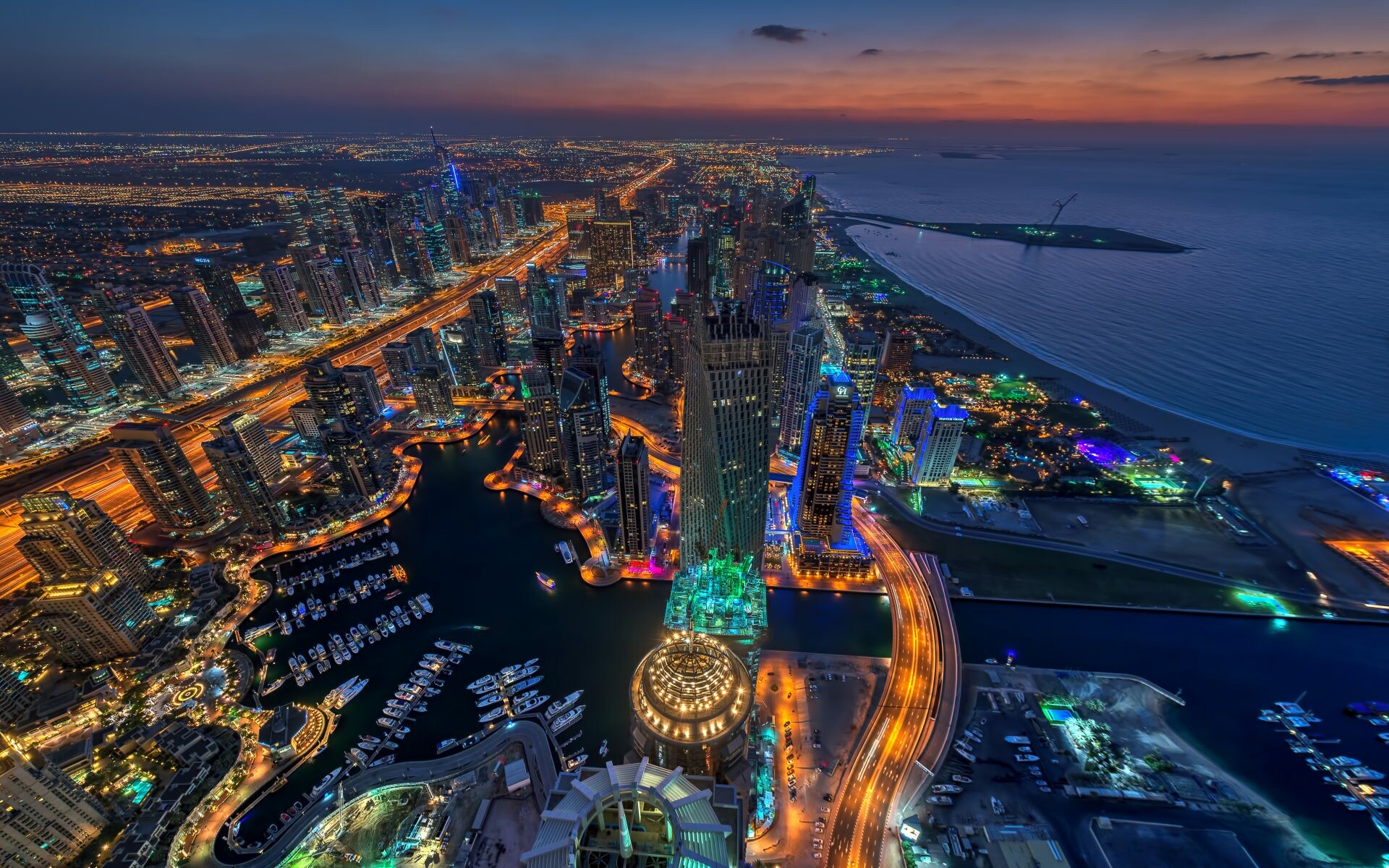 United Arab Emirates, Dubai skyline, Futuristic architecture, Vibrant cityscape, 1920x1200 HD Desktop