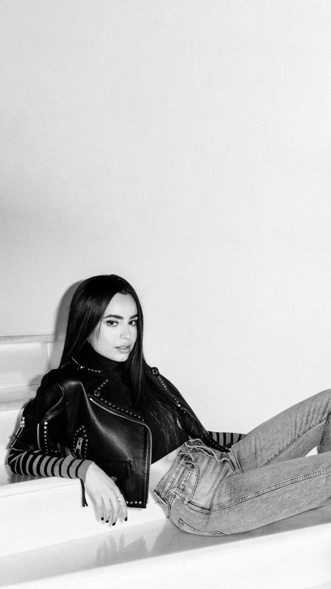 Sofia Carson, Interesting, Photography, Sofia Carson, 1090x1920 HD Phone