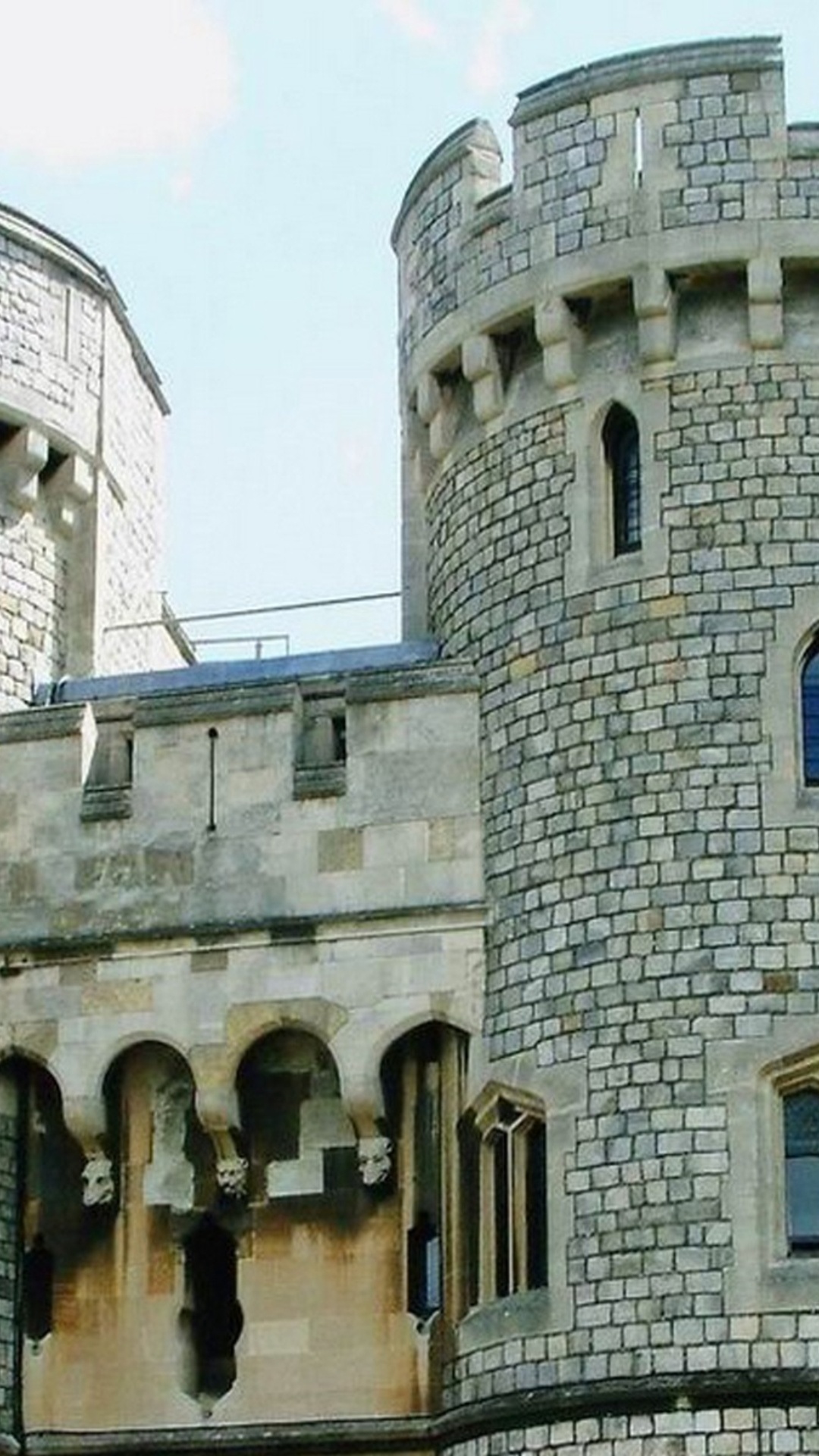 Windsor Castle entrance, HD wallpaper, French countryside, Architectural charm, 1080x1920 Full HD Phone