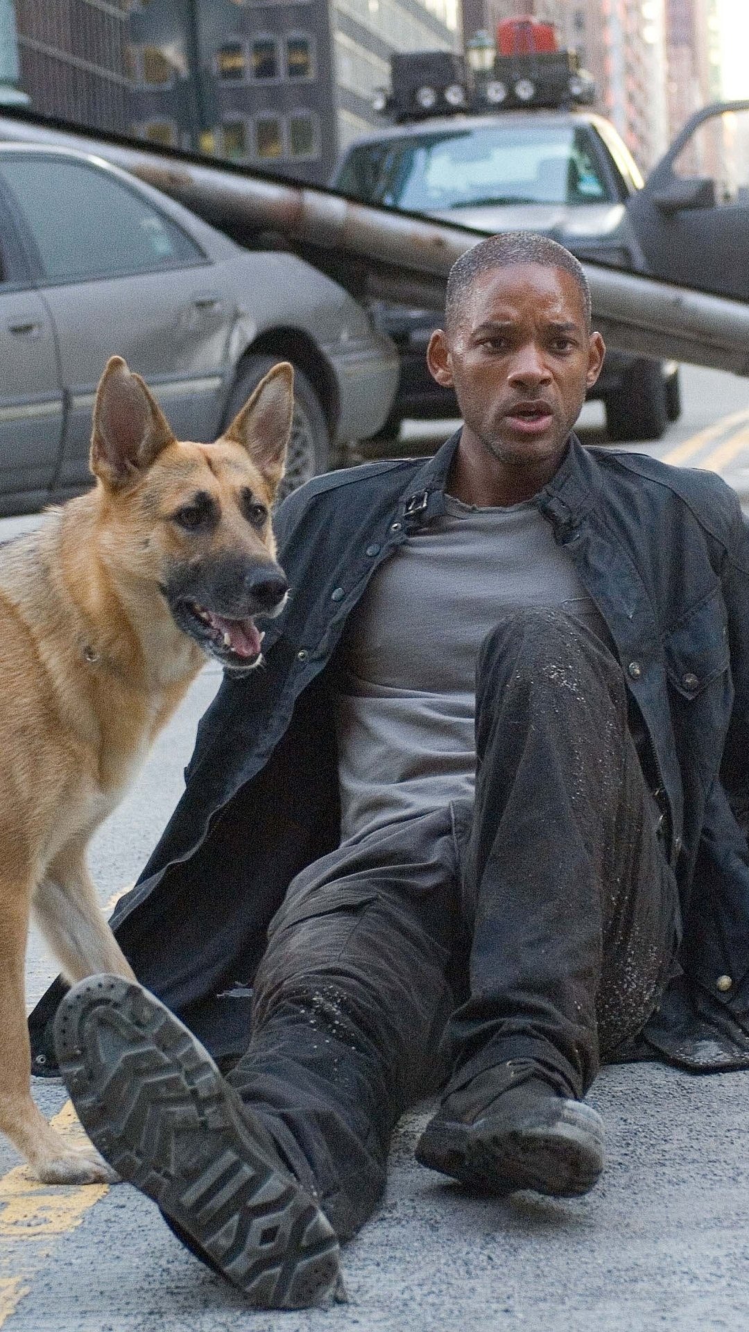 I Am Legend movie, Suspenseful atmosphere, Astonishing visuals, Gripping plot, 1080x1920 Full HD Phone