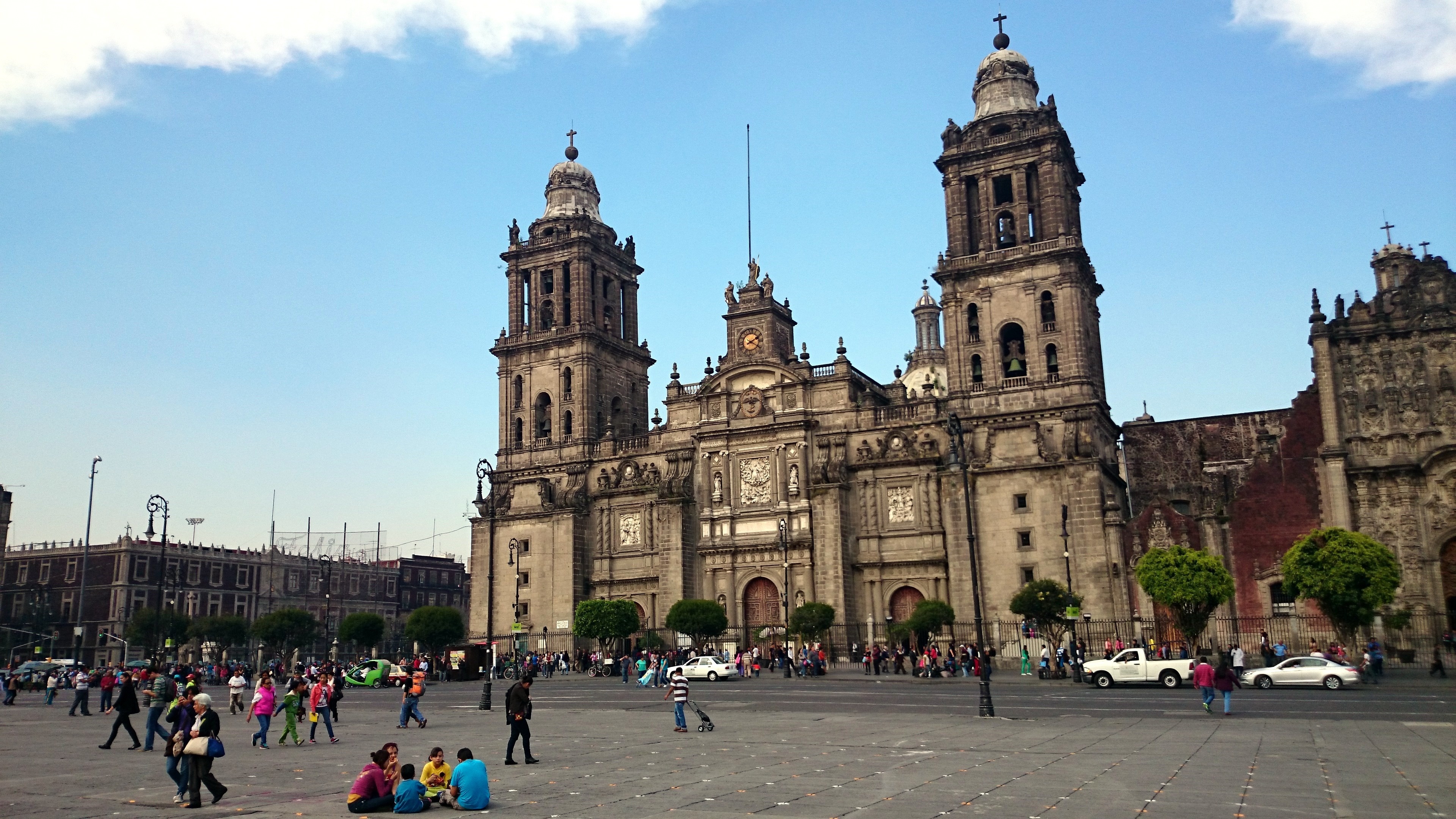 Metropolitan Cathedral, Zocalo (Constitution Square) Wallpaper, 3840x2160 4K Desktop