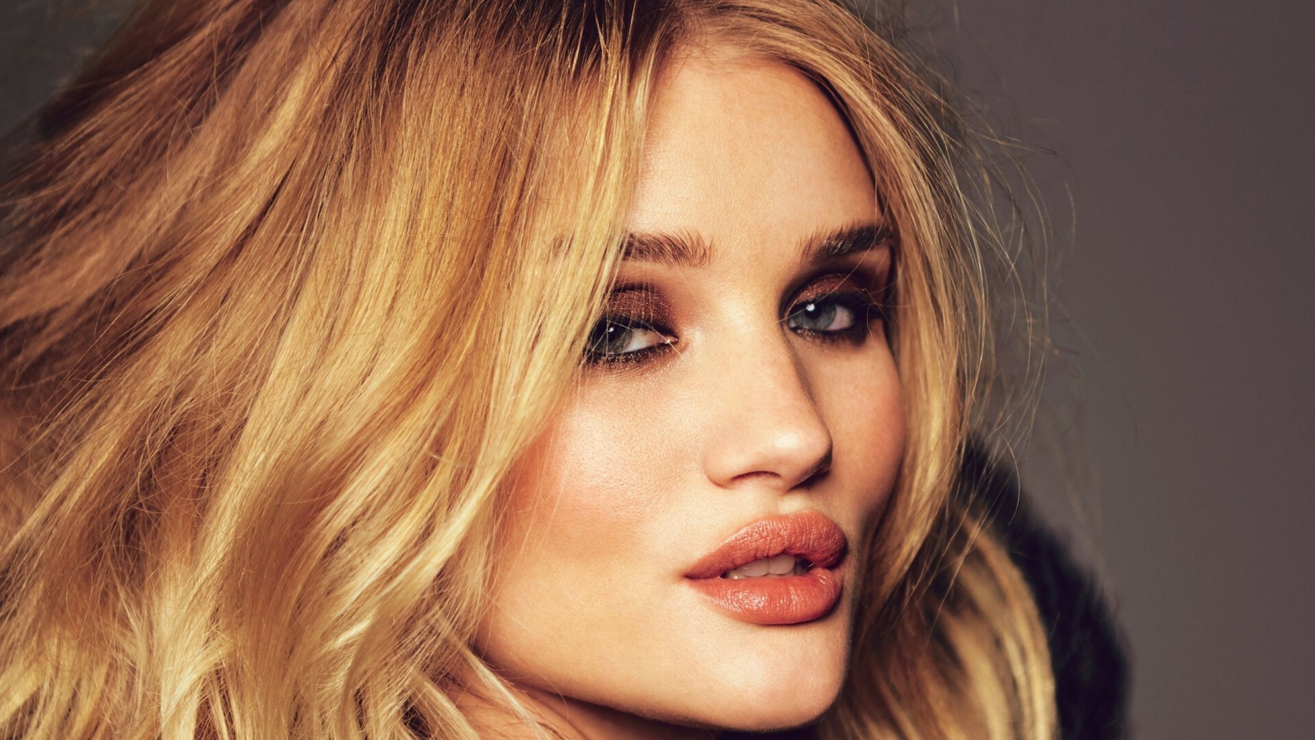 Rosie Huntington-Whiteley, Download, UK model, Blonde lips, 1920x1080 Full HD Desktop