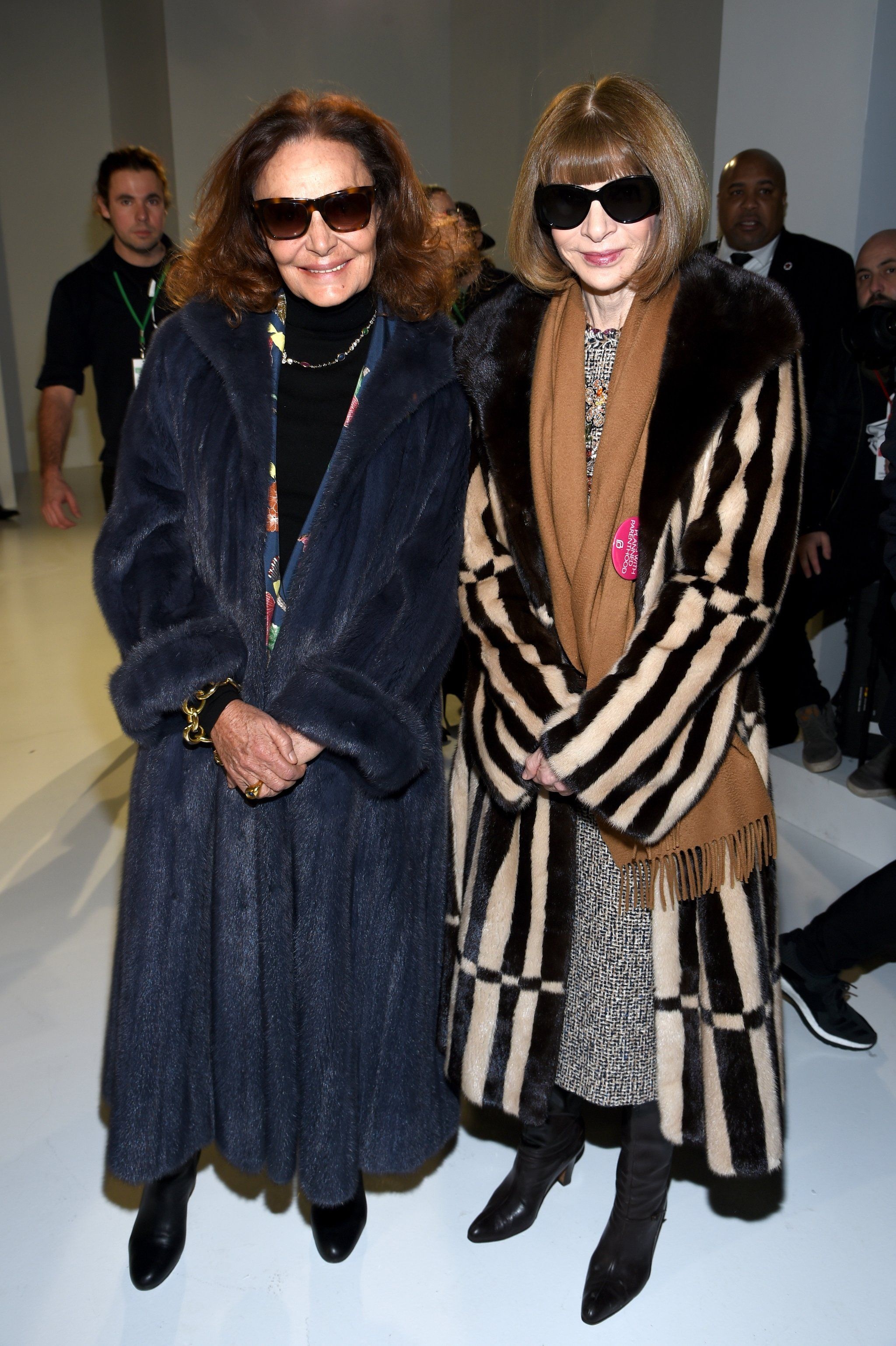 Franca Sozzani, Vogue's talent's corner, Fashion event, Wintour's attendance, 2050x3080 HD Phone
