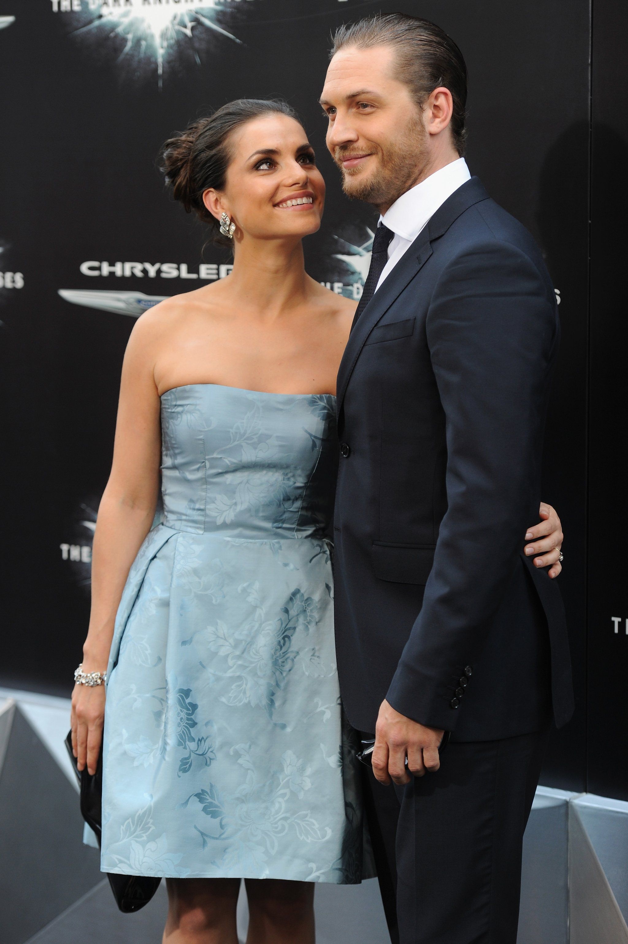 Tom Hardy, Charlotte Riley, coolest couple, UK, 2050x3080 HD Phone