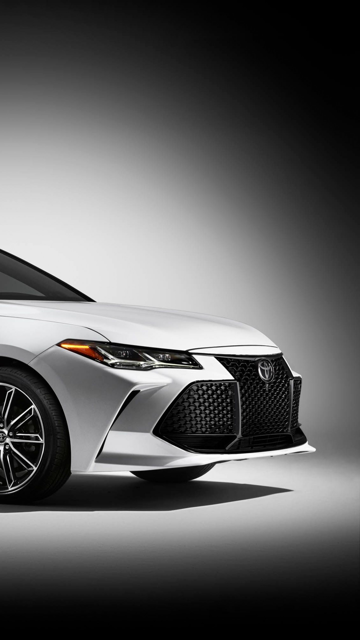 Toyota Avalon, 2018 model, 4K cars & bikes, Stylish wallpaper, 1440x2560 HD Phone