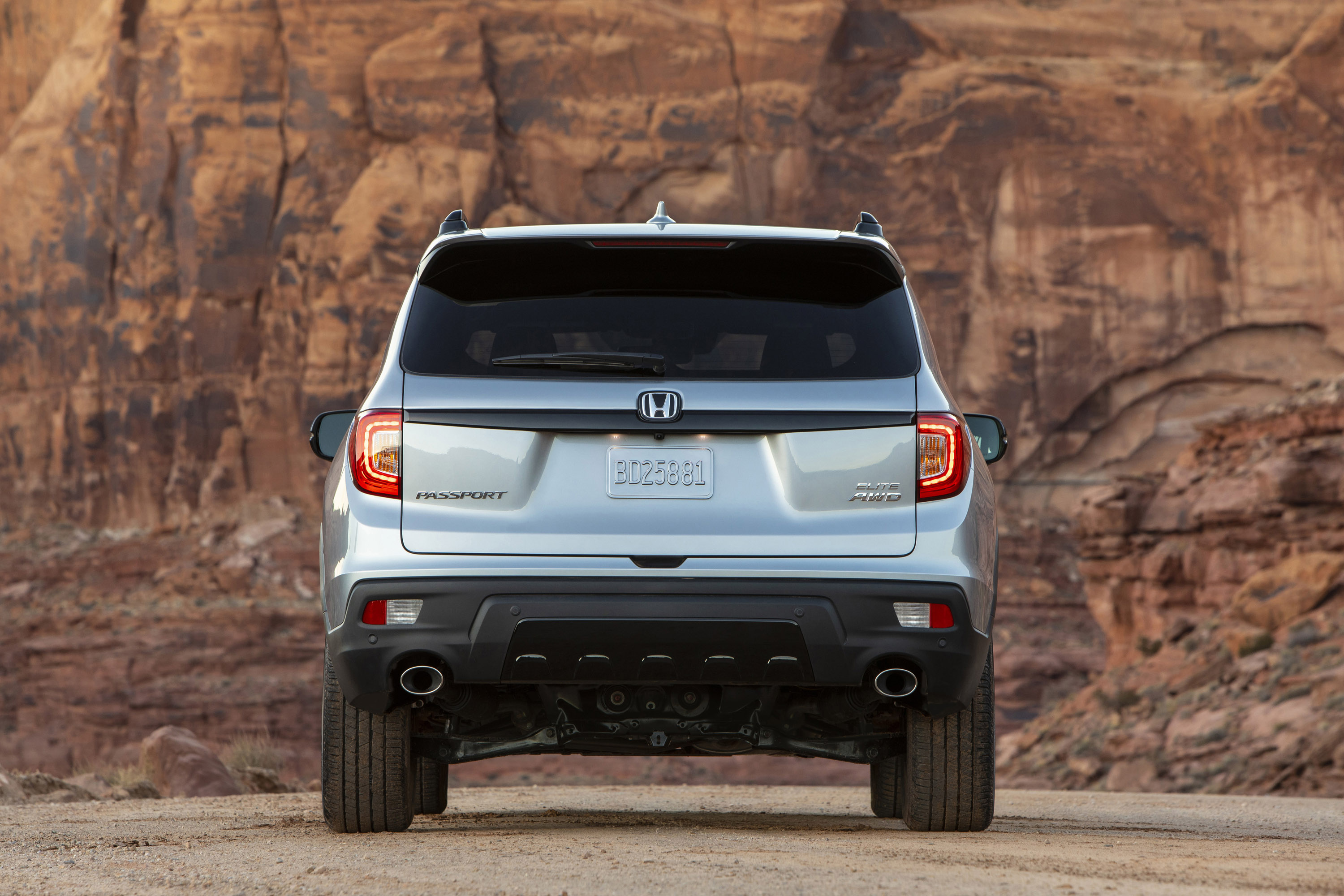Rear View, Honda Passport Wallpaper, 3000x2000 HD Desktop