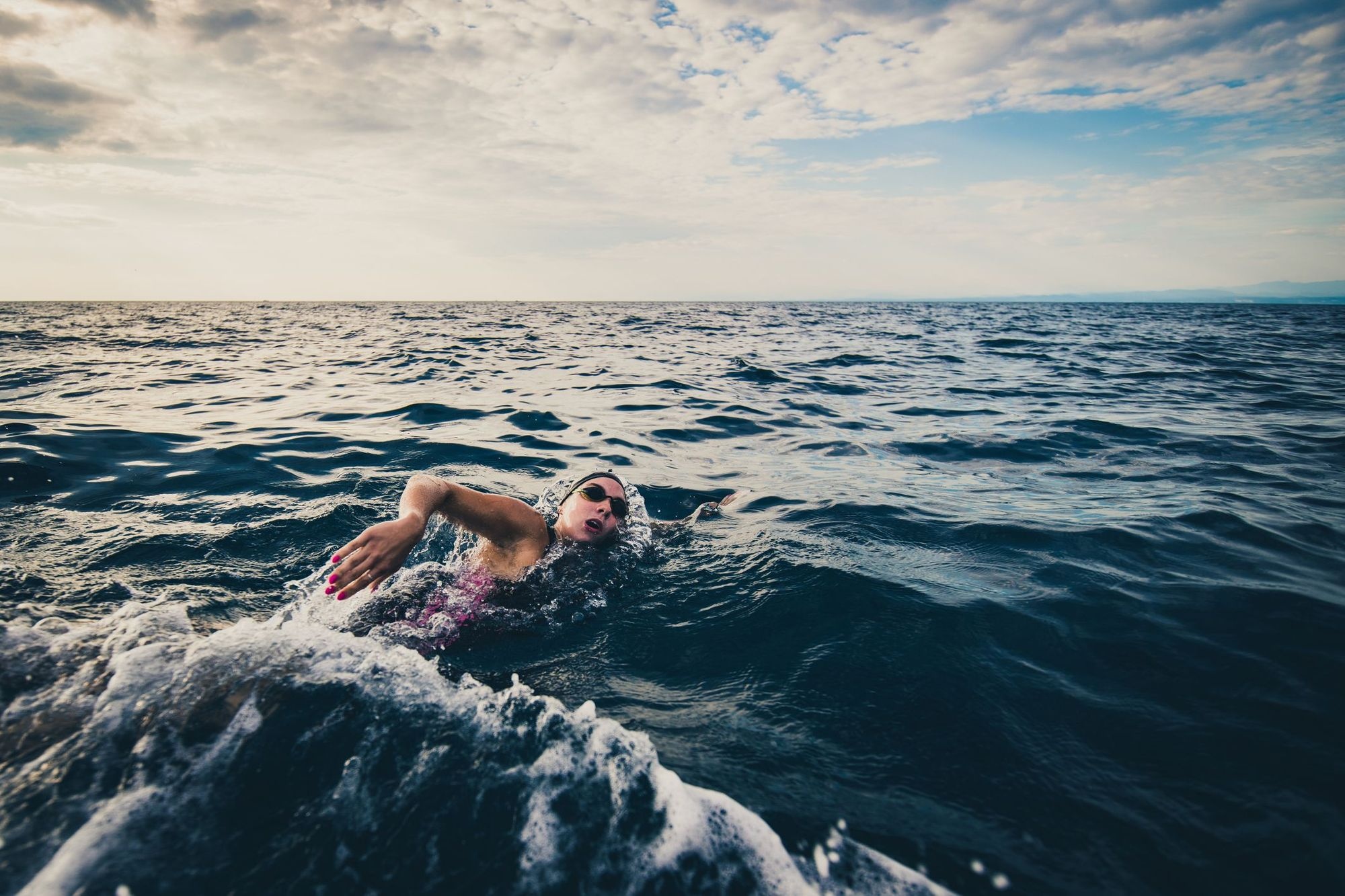 Wild swimming, Front crawl Wallpaper, 2000x1340 HD Desktop