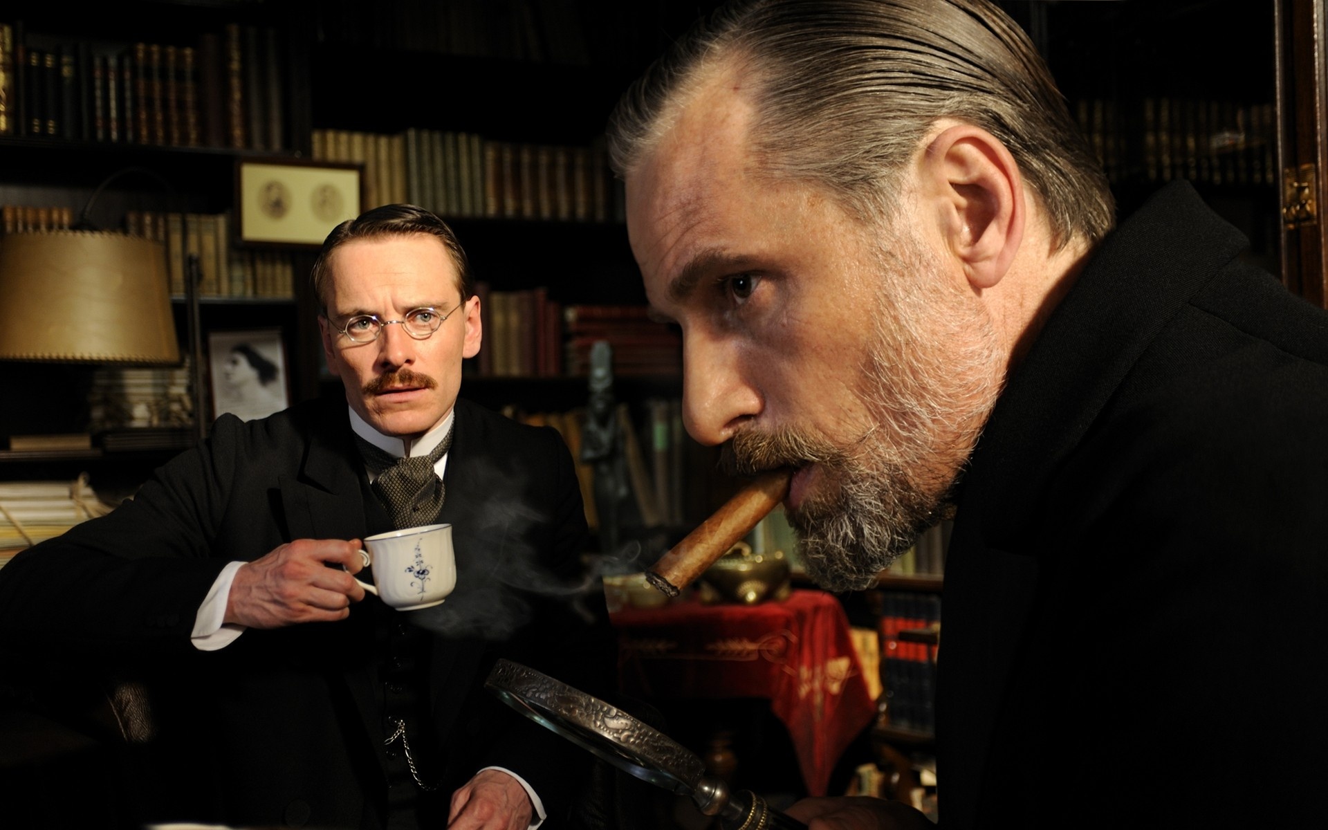 A Dangerous Method, Viggo Mortensen Wallpaper, 1920x1200 HD Desktop