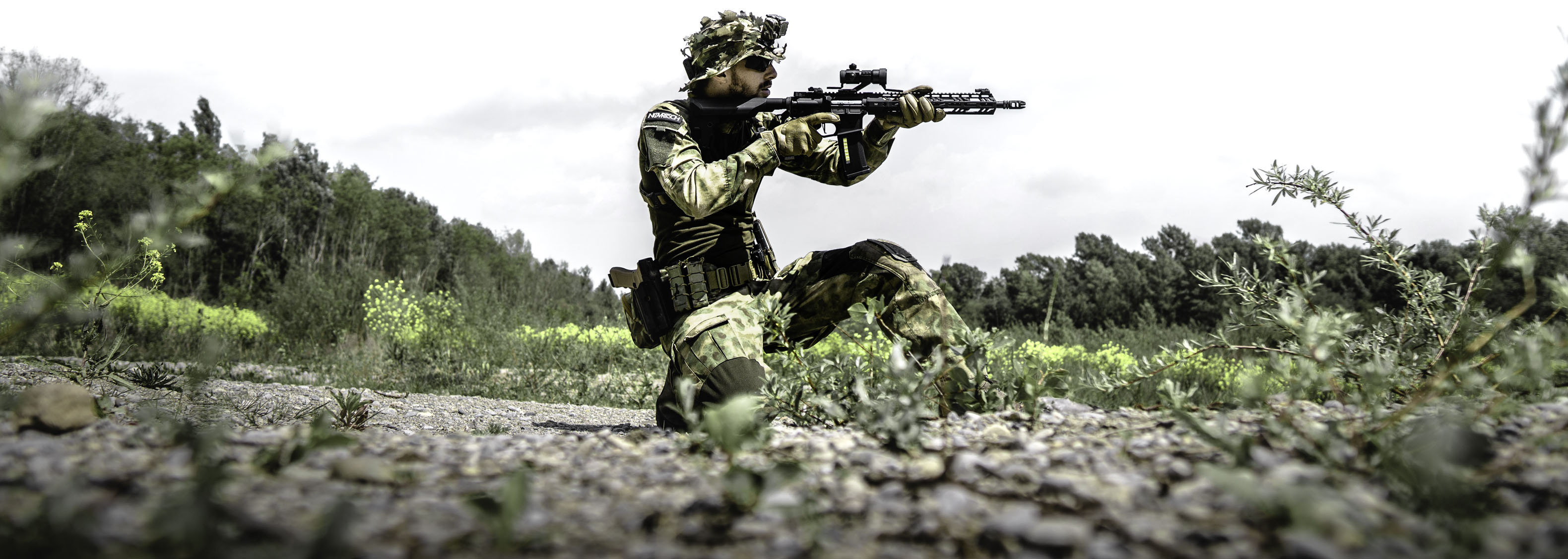 SSR15 electric assault rifle, Airsoft Games Wallpaper, 3160x1130 Dual Screen Desktop