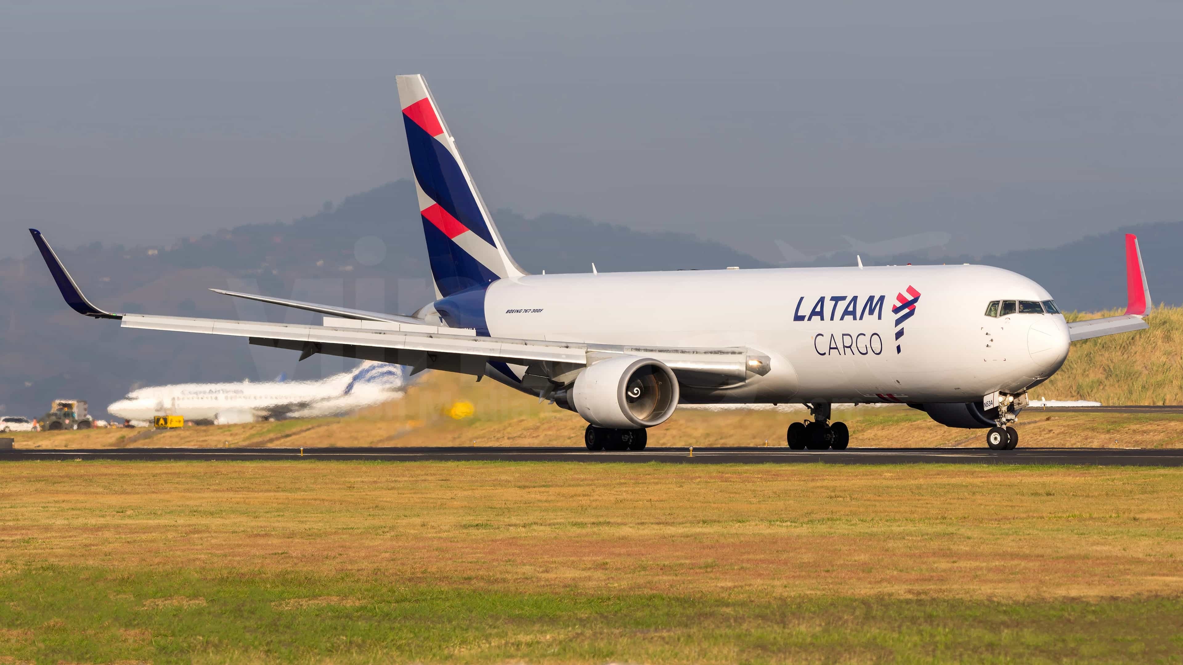 Boeing 767, Travels, Boeing 767 wallpaper, Click wallpapers, 3840x2160 4K Desktop