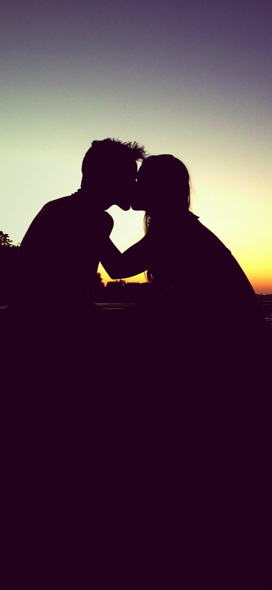 Kiss wallpapers, Super Retina HD quality, 1130x2440 HD Phone