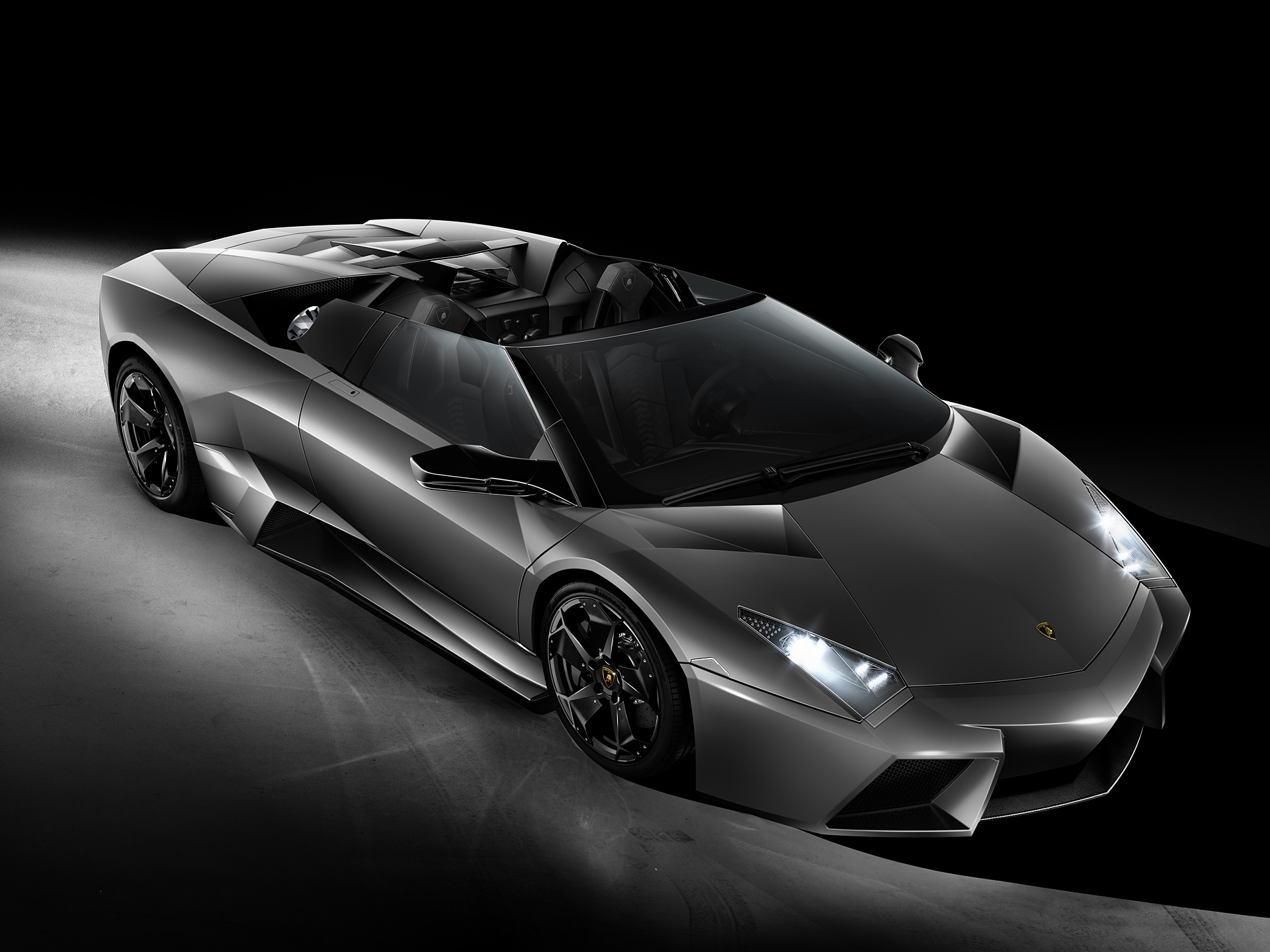 Sleek and powerful, Reventon roadster, Automotive masterpiece, Cutting-edge design, 1920x1440 HD Desktop