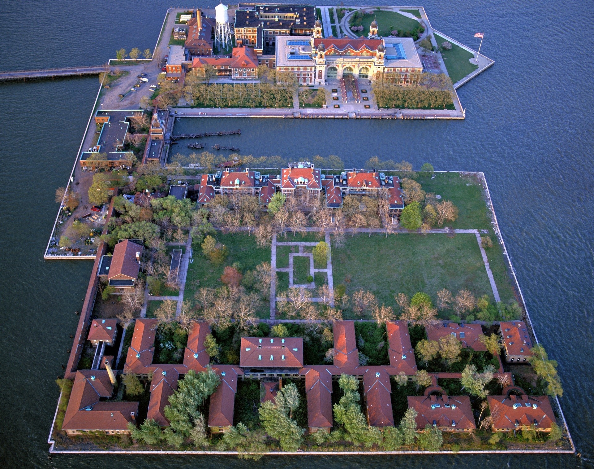 Aerial Ellis Island, Stephen Wilkes Gallery, Gadcollection Paris, Travels, 1920x1520 HD Desktop