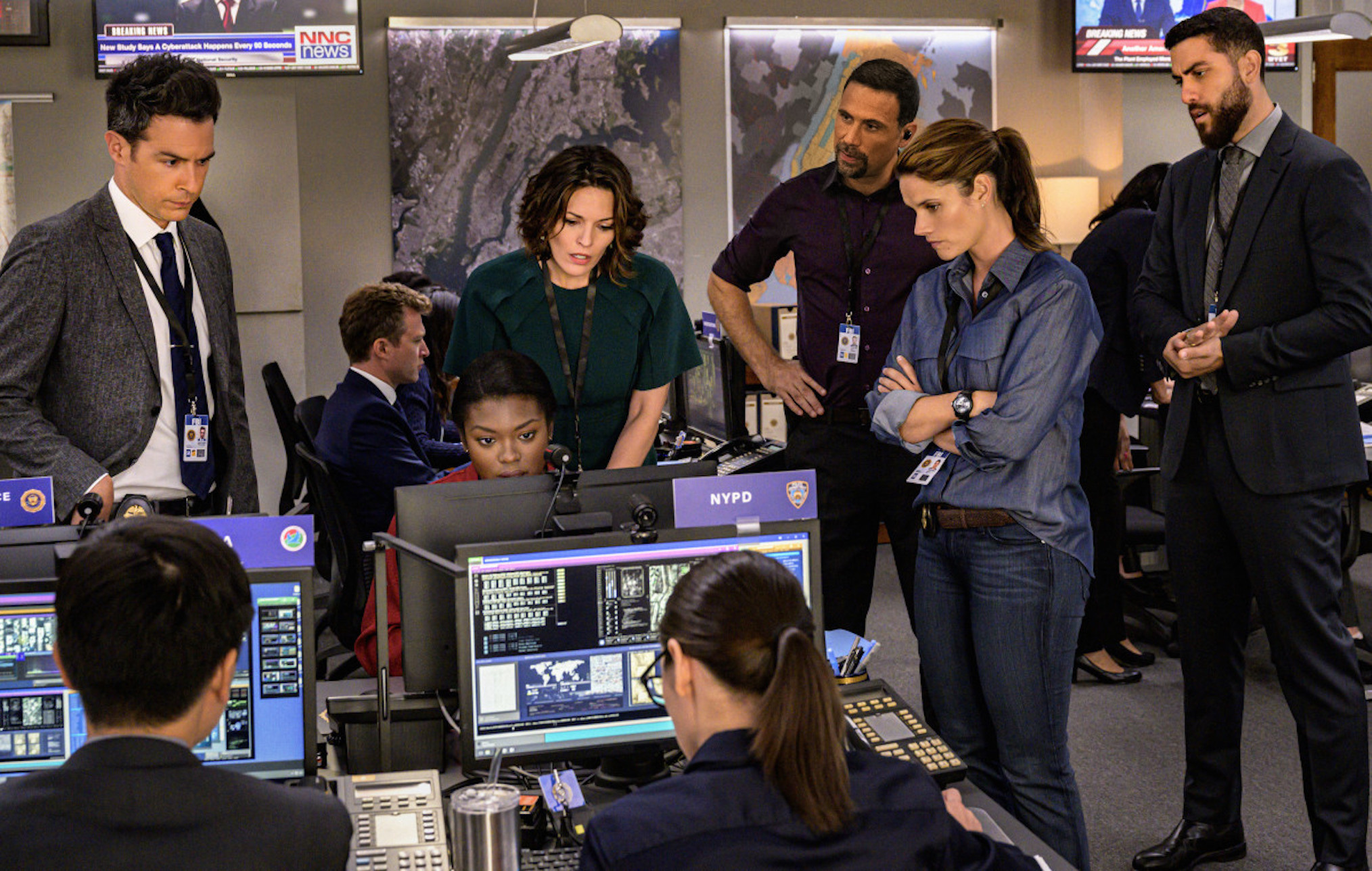 FBI TV Series, Major casualty, FBI's first casualty, Suffering its first, 2030x1290 HD Desktop